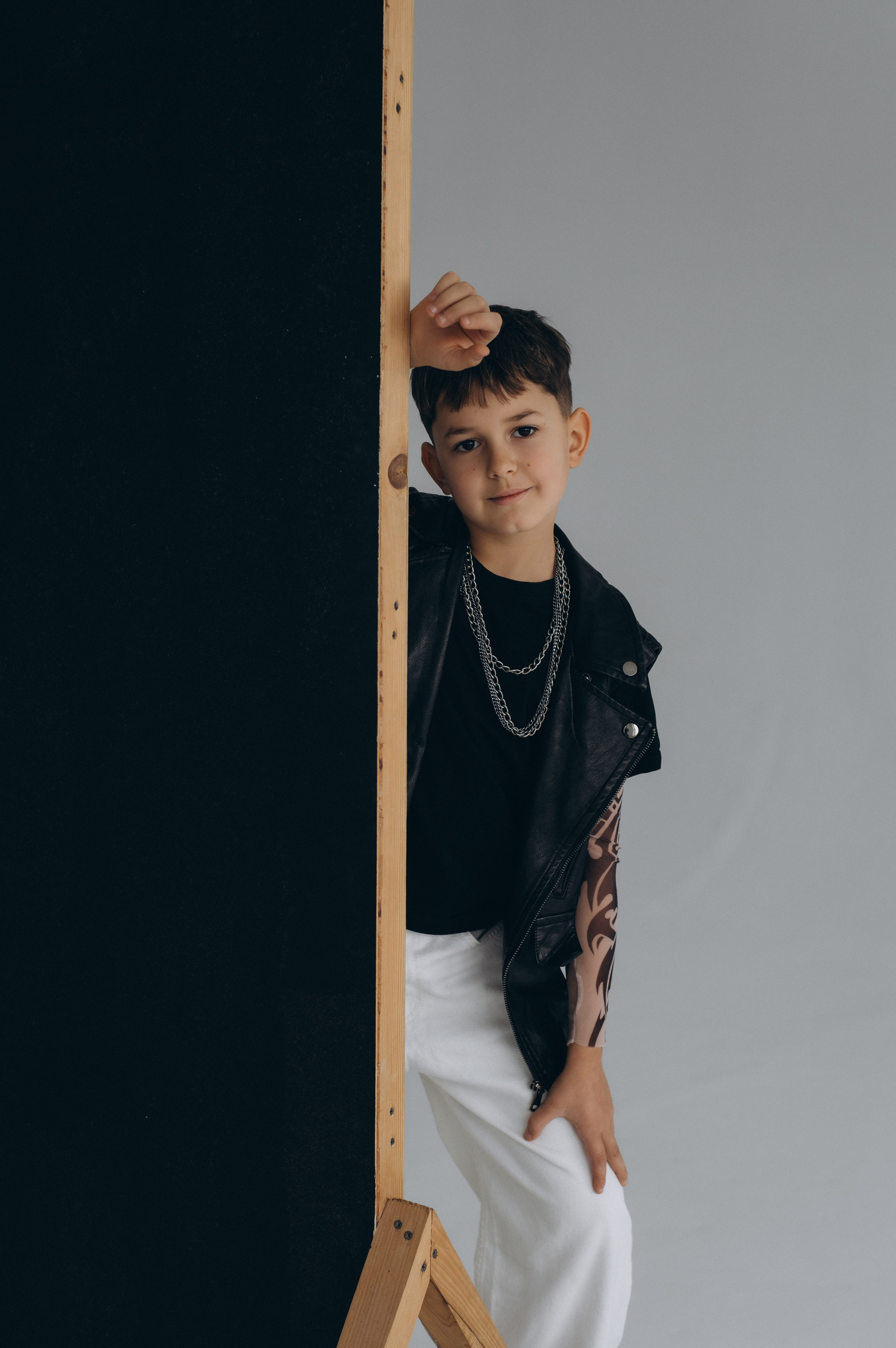 Фотосесія 10 років, фотосесія дня народження дитини, зйомка дітей Тернопіль, сімейний фотограф Тернопіль, портретний фотограф Тернопіль. Сімейний, дитячий та індивідуальний фотограф в м. Тернопіль, м. Львів