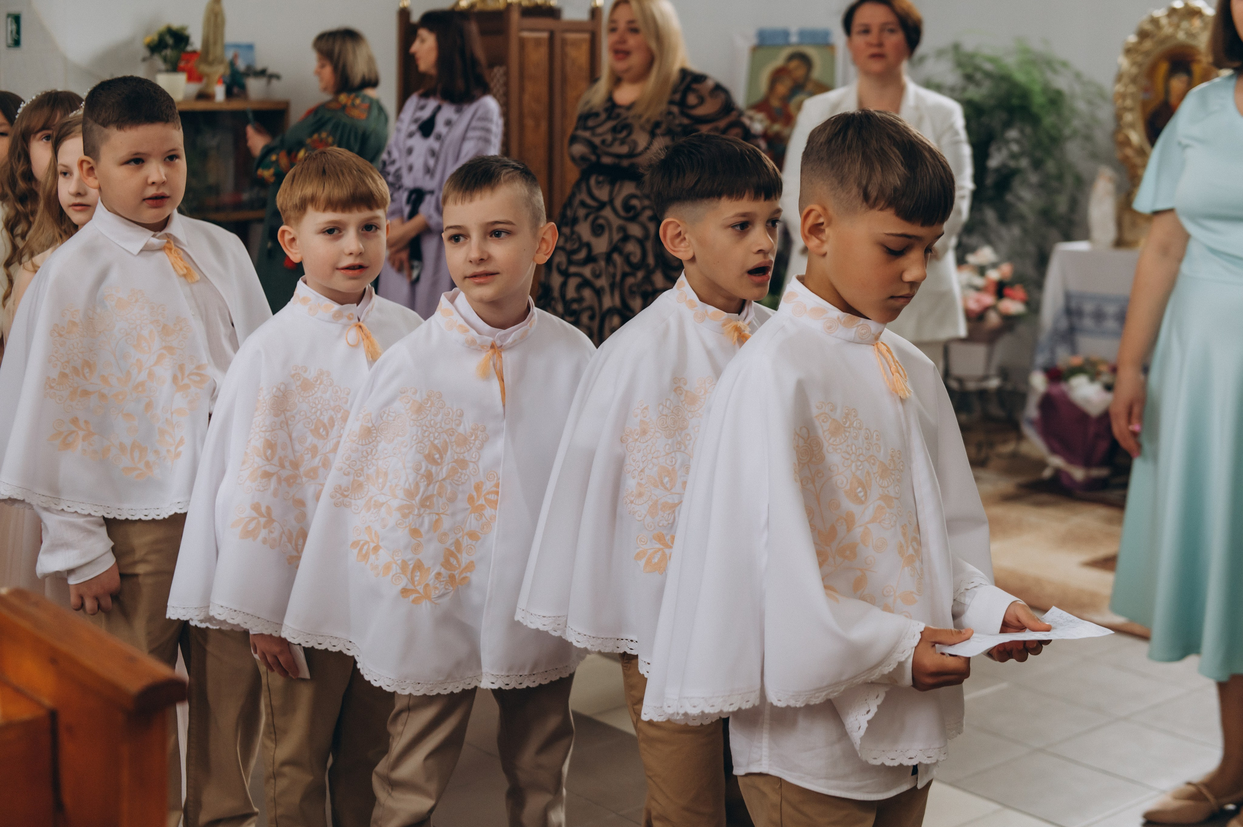 Фотосесія Причастя Тернопіль, зйомка Причастя, фотограф на Причастя Тернопіль, Причастя Львів, Причастя церква Михаїла Тернопіль. Сімейний, дитячий та індивідуальний фотограф в м. Тернопіль, м. Львів