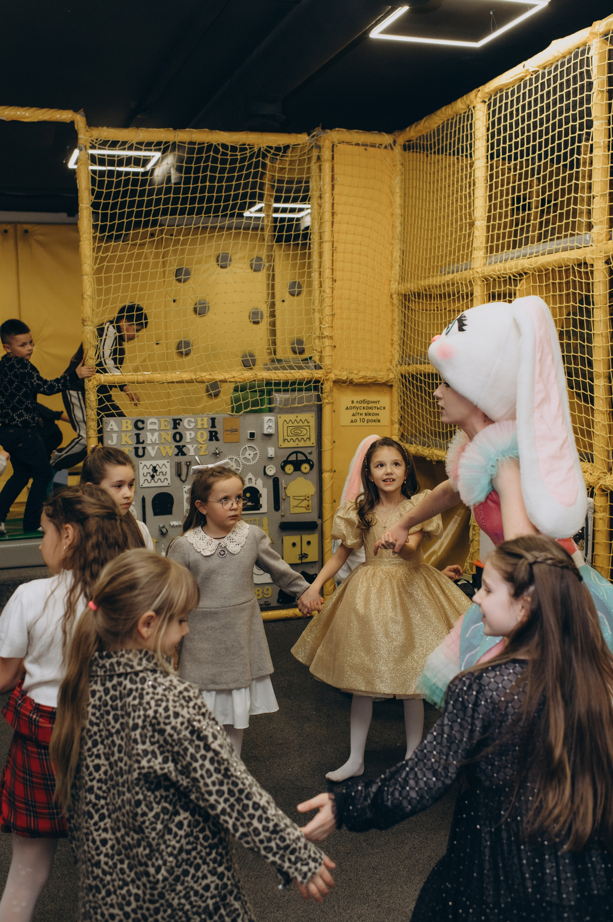 Фотосесія дня народження дитини, зйомка дитячого дня народження, фотосесія дитячого дня народження Тернопіль. Сімейний, дитячий та індивідуальний фотограф в м. Тернопіль, м. Львів