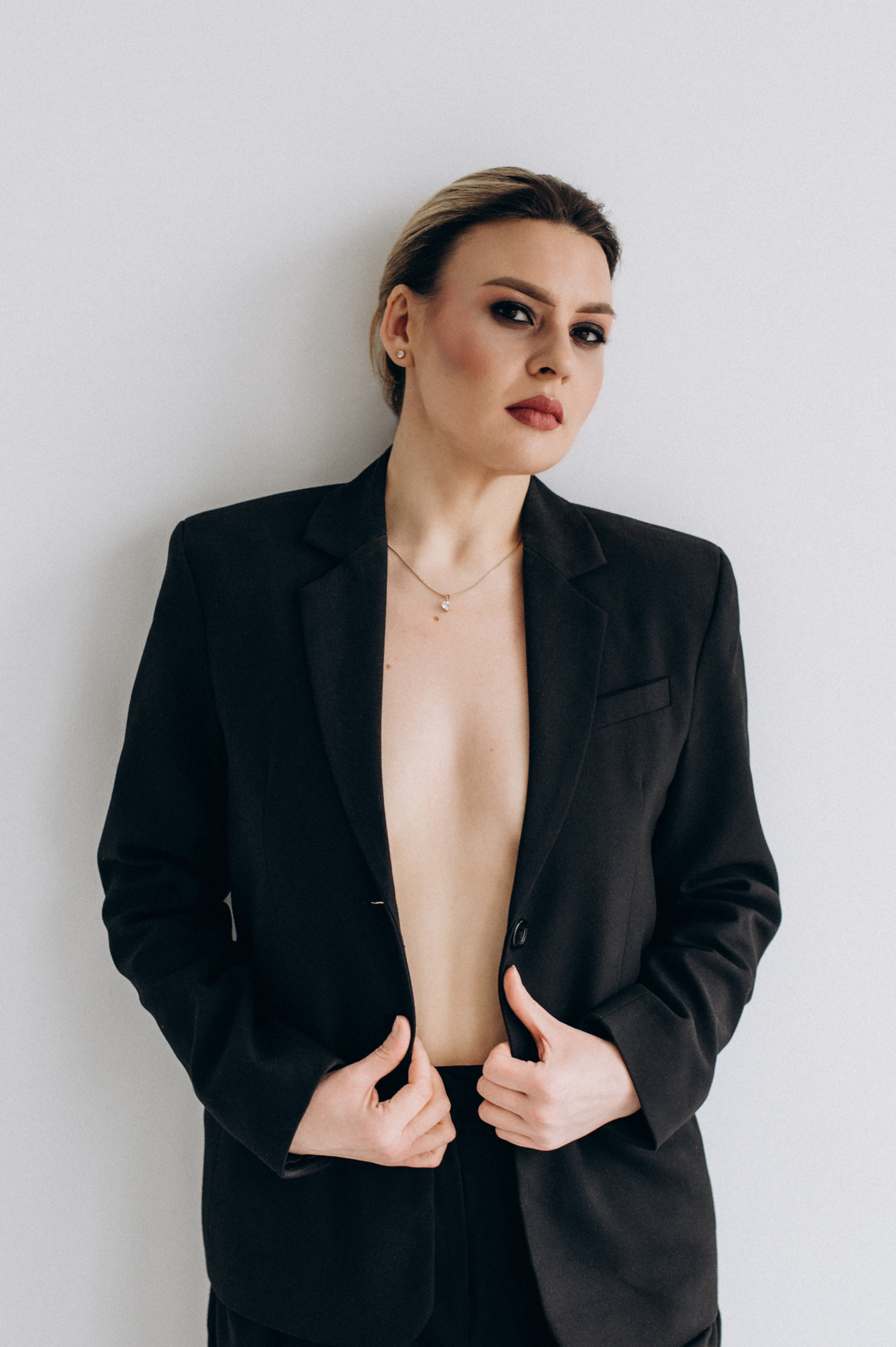 Індивідуальна портретна фотосесія лікаря, зйомка лікаря Тернопіль Львів. Сімейний, дитячий та індивідуальний фотограф в м. Тернопіль, м. Львів