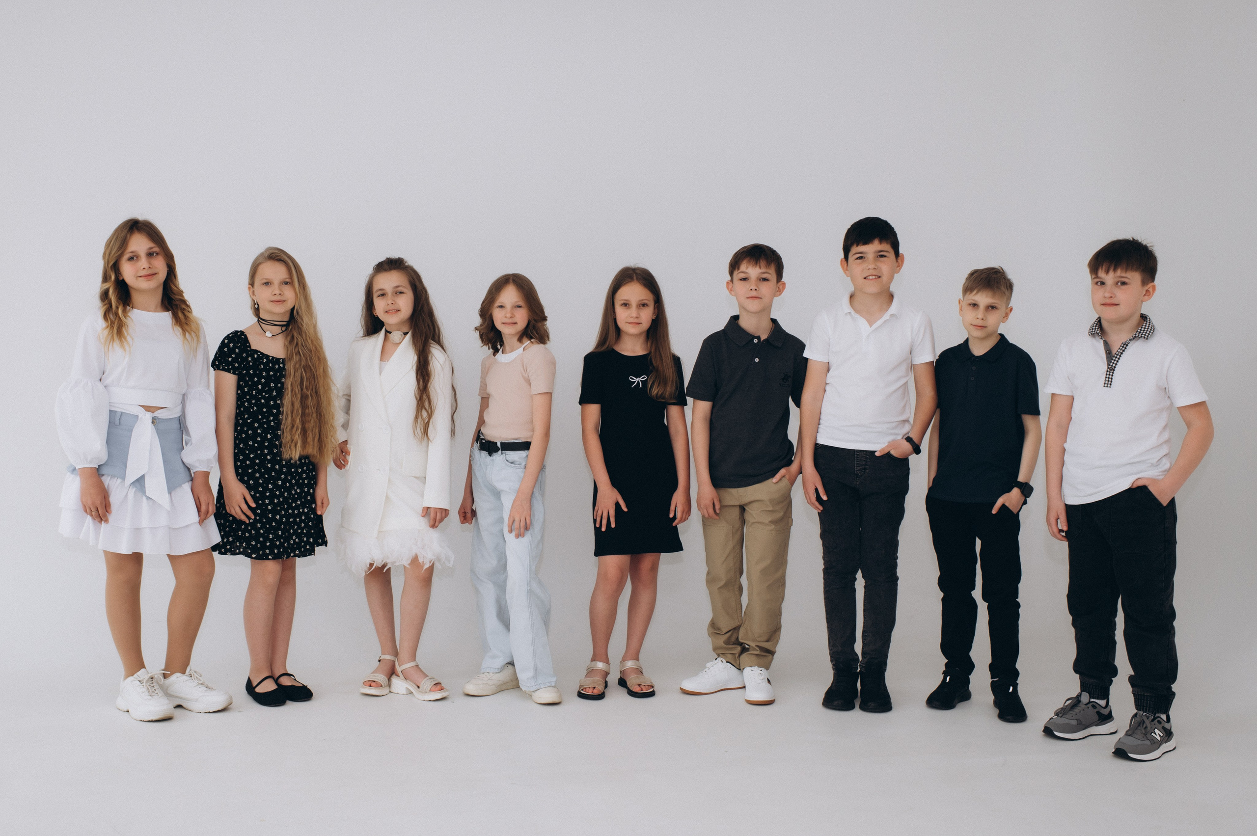 Шкільна фотосесія на віньєтки Тернопіль, фотосесія випускників Тернопіль, зйомка на віньєтки, шкільні фотоальбоми Тернопіль. Сімейний, дитячий та індивідуальний фотограф в м. Тернопіль, м. Львів