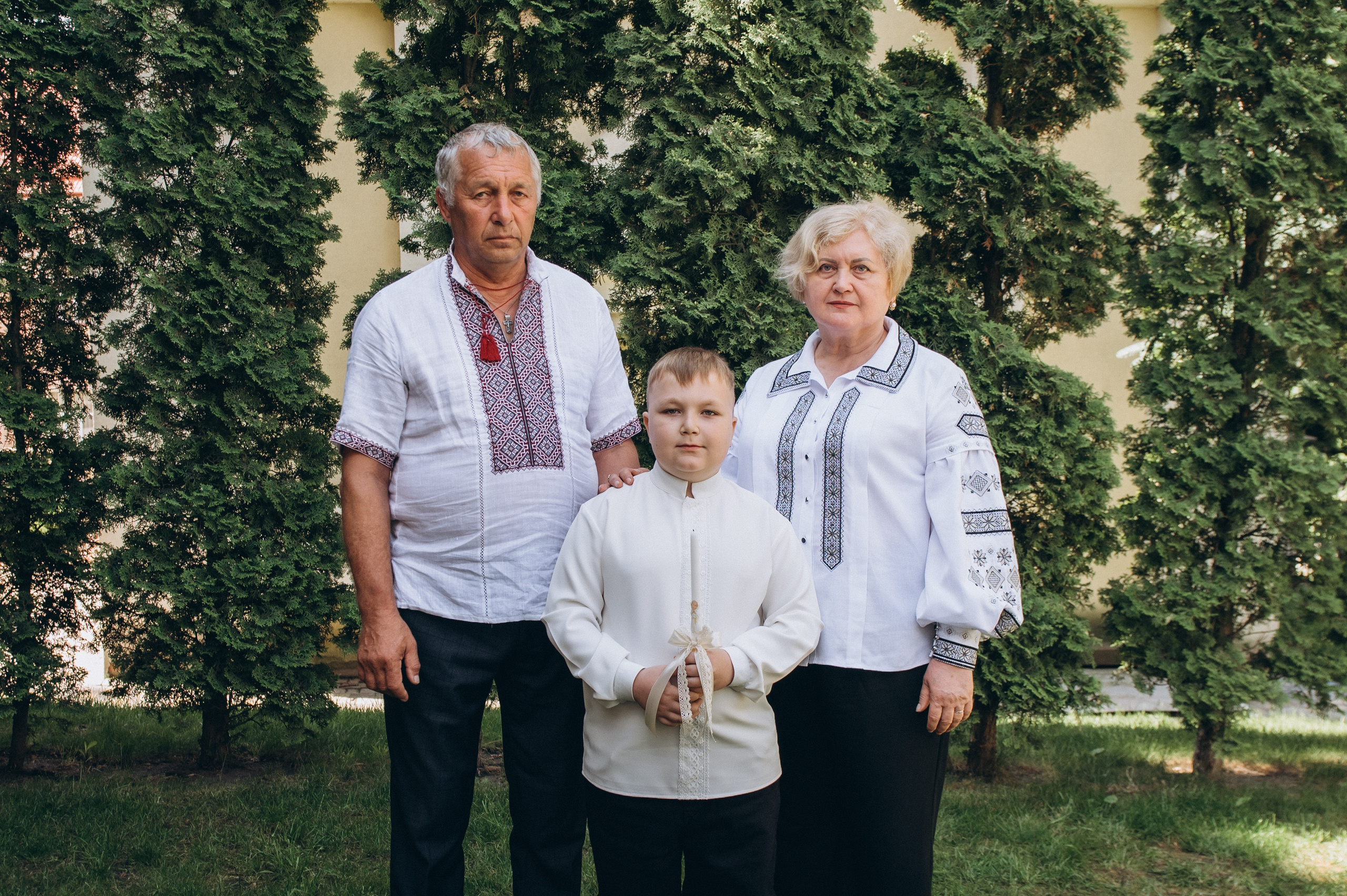 Фотосесія Першого Причастя Тернопіль, зйомка Першого Причастя Тернопіль, Церква Успіння Пресвятої Богородиці Причастя Тернопіль. Сімейний, дитячий та індивідуальний фотограф в м. Тернопіль, м. Львів