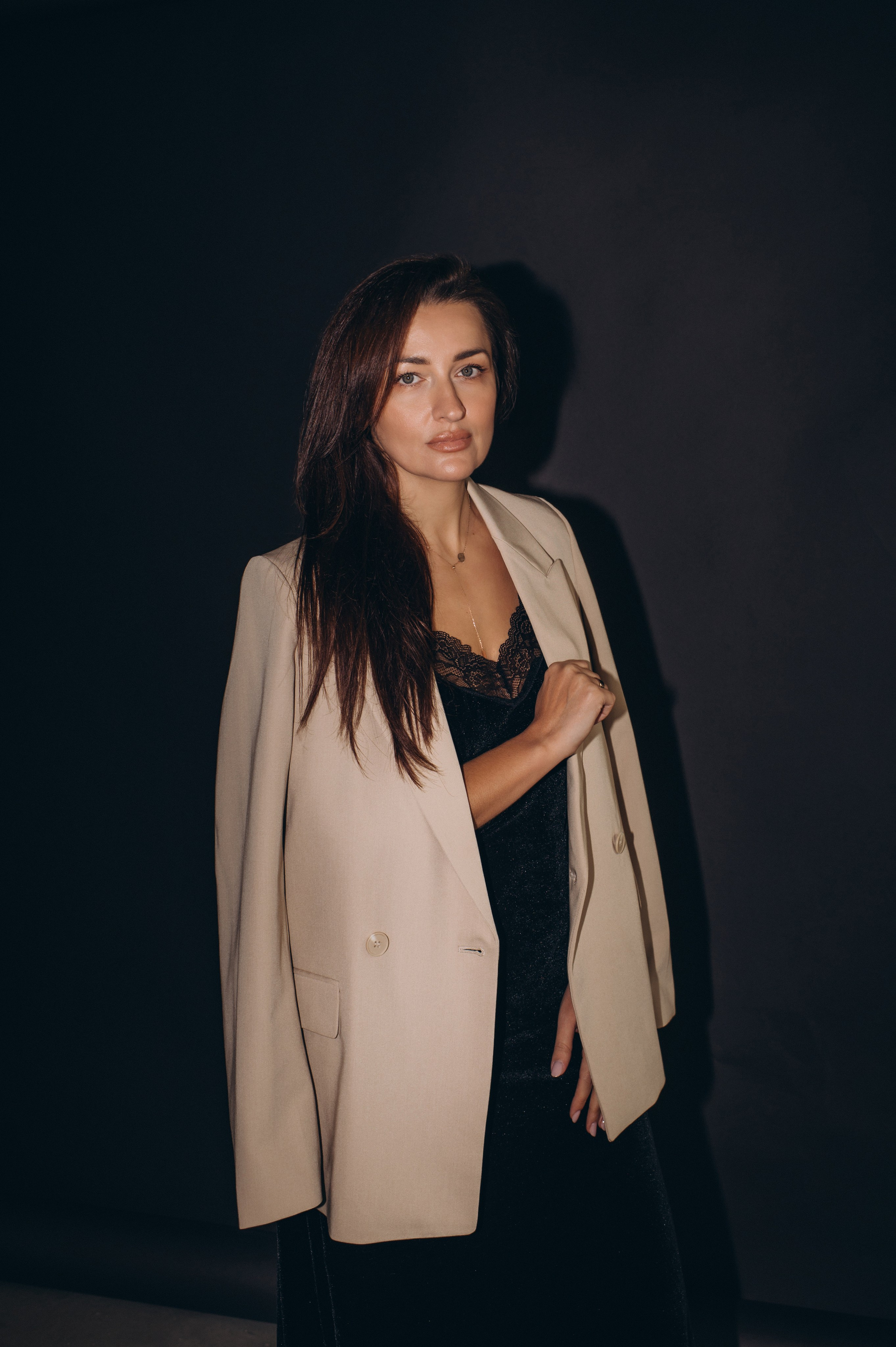 Портретна фотосесія Тернопіль, зйомка дівчат, контент фотосесія Тернопіль, зйомка контенту для інстаграм, індивідуальний фотограф Тернопіль. Сімейний, дитячий та індивідуальний фотограф в м. Тернопіль, м. Львів