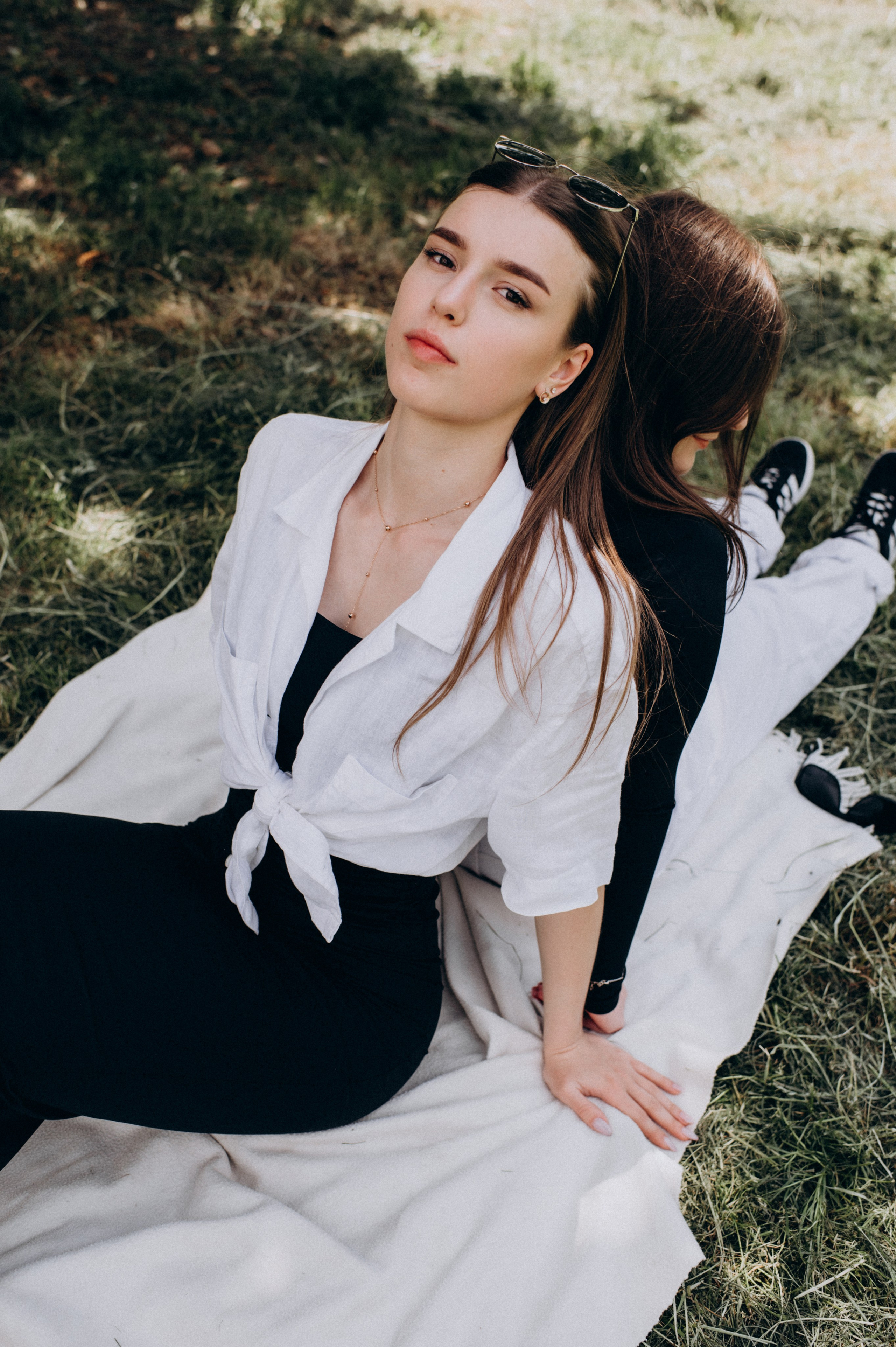 Фотосесія випускників, зйомка випускників Тернопіль Львів, випускні фотоальбоми Тернопіль, шкільні фотоальбоми Тернопіль. Сімейний, дитячий та індивідуальний фотограф в м. Тернопіль, м. Львів