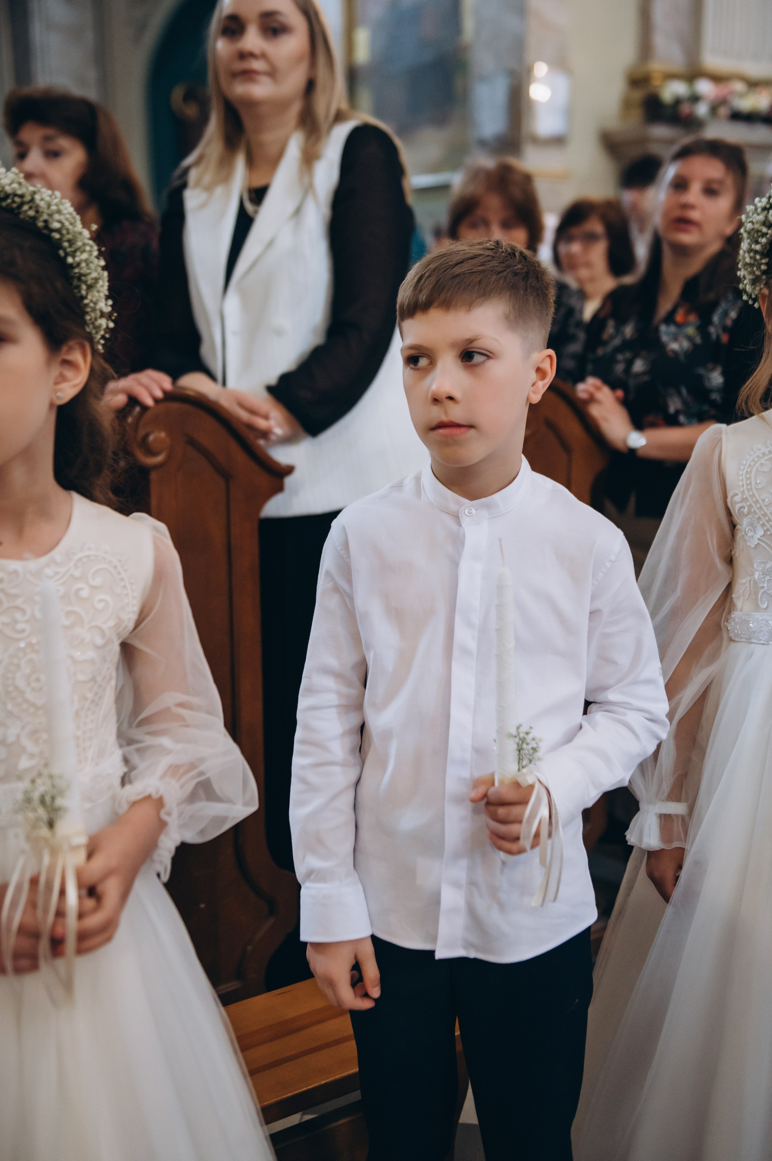 Фотосесія Першого Причастя Тернопіль, фотосесія Причастя Тернопіль, Таїнство Першого Причастя Тернопіль, Катедра Причастя Тернопіль. Сімейний, дитячий та індивідуальний фотограф в м. Тернопіль, м. Львів