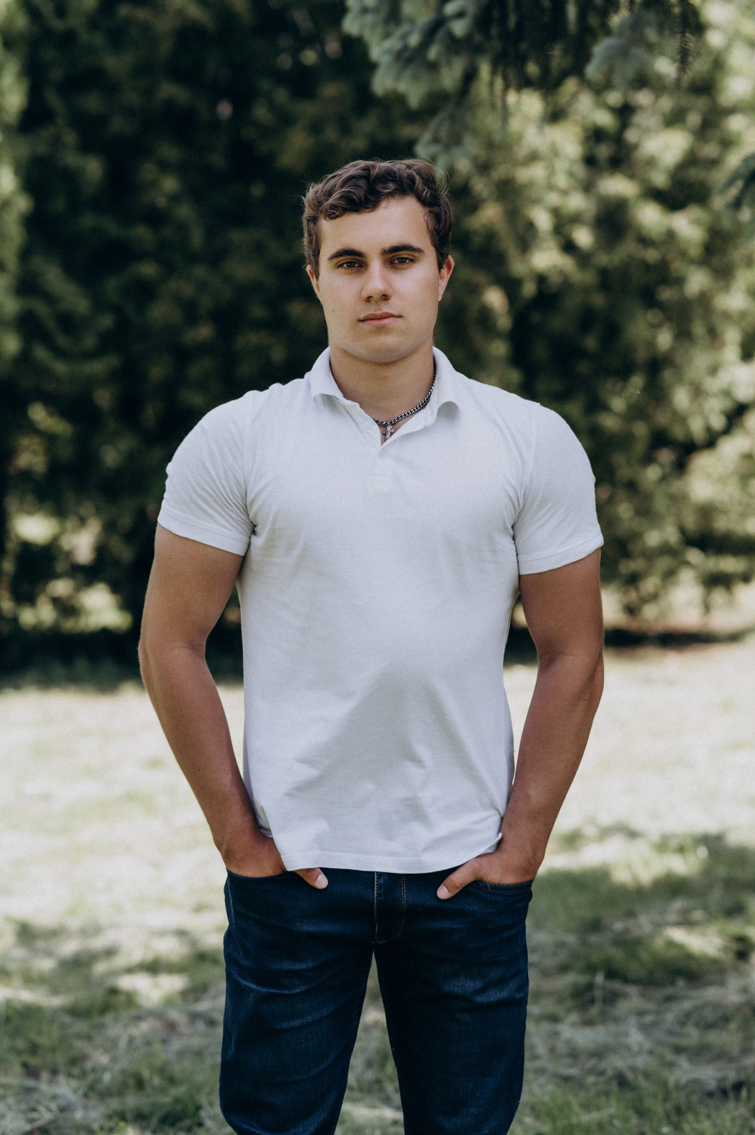 Фотосесія випускників, зйомка випускників Тернопіль Львів, випускні фотоальбоми Тернопіль, шкільні фотоальбоми Тернопіль. Сімейний, дитячий та індивідуальний фотограф в м. Тернопіль, м. Львів