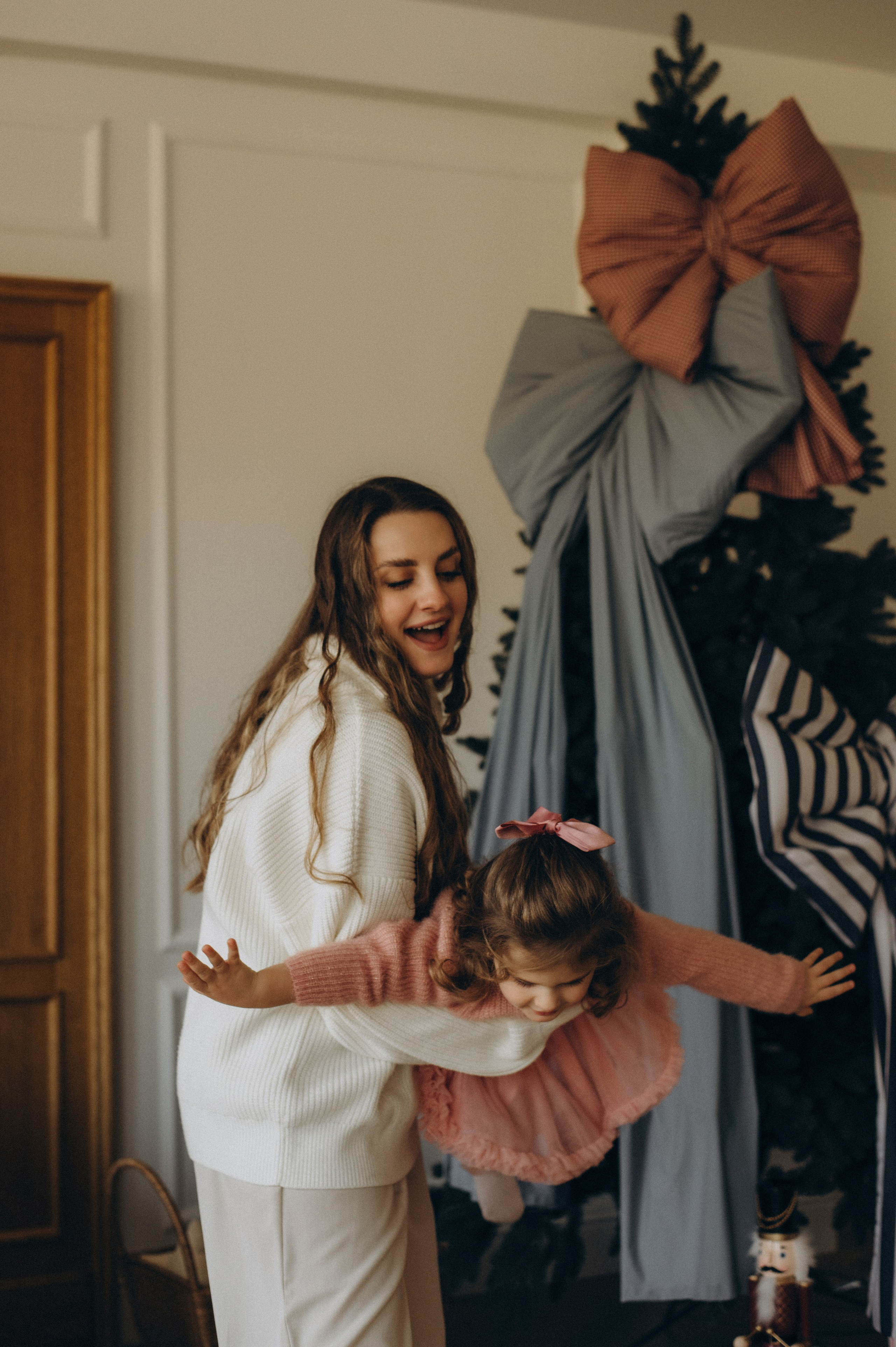 Фотосесія мами і донечки Тернопіль, сімейний фотограф Тернопіль, фотосесія мами і дитини Тернопіль, новорічна фотосесія Тернопіль. Сімейний, дитячий та індивідуальний фотограф в м. Тернопіль, м. Львів