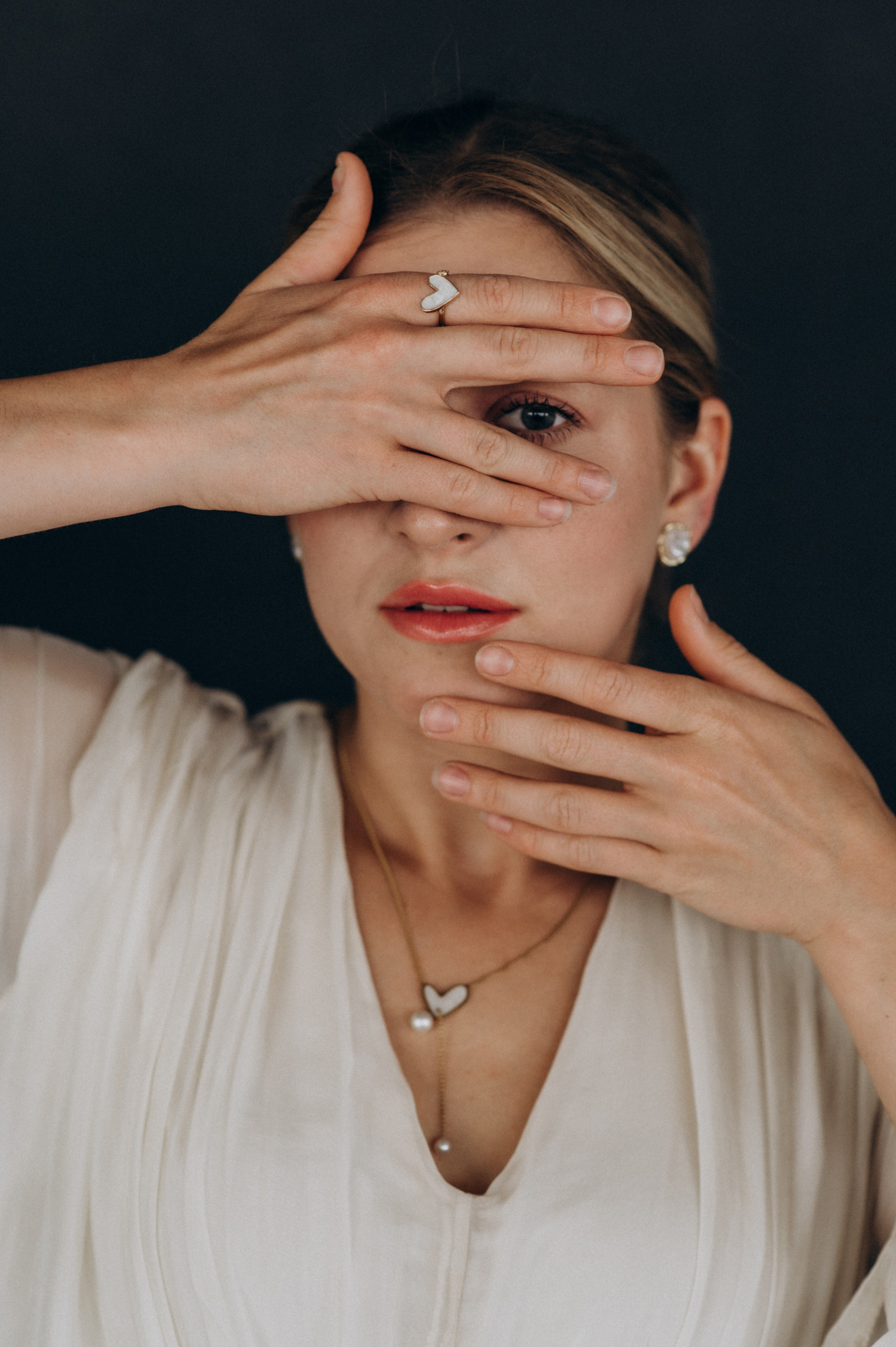 Індивідуальна фотосесія у студії Тернопіль, індивідуальна зйомка Львів. Сімейний, дитячий та індивідуальний фотограф в м. Тернопіль, м. Львів