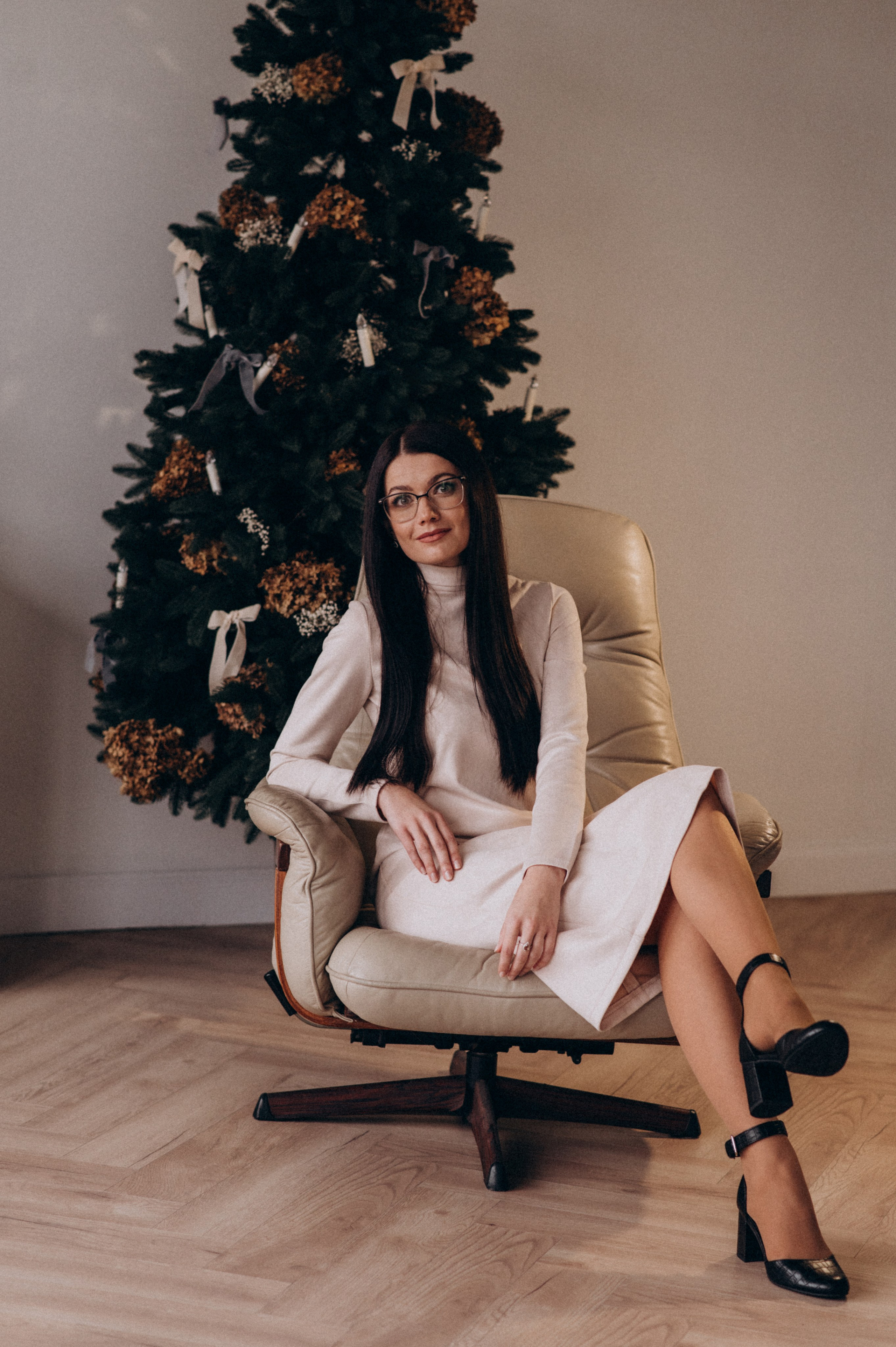 Індивідуальна фотосесія у студії, студійна зйомка Тернопіль, контент фотосесія. Сімейний, дитячий та індивідуальний фотограф в м. Тернопіль, м. Львів