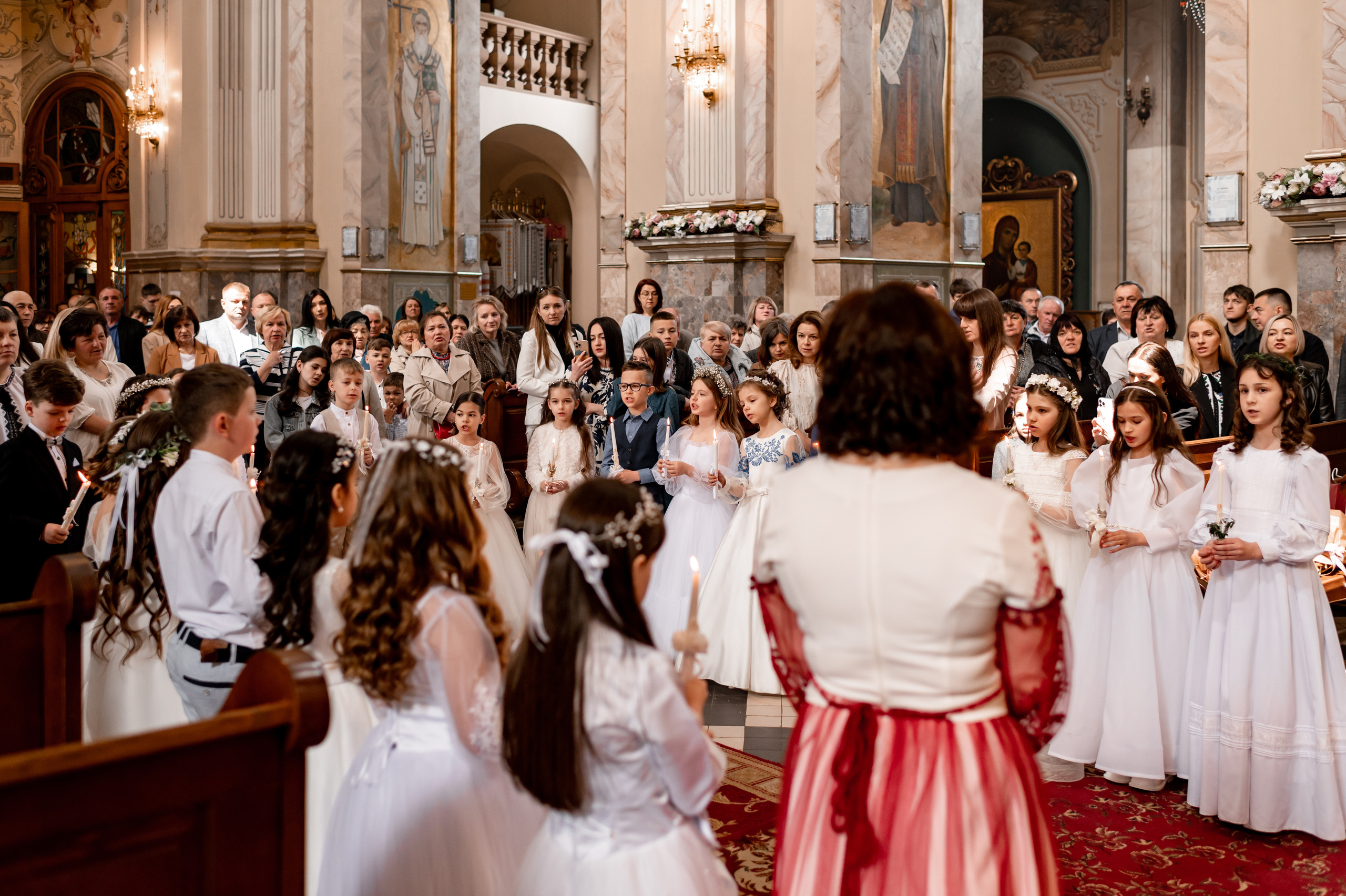 Фотосесія Першого Причастя Тернопіль, зйомка Причастя Тернопіль, Таїнство Першого Причастя Тернопіль, Катедра Причастя Тернопіль. Сімейний, дитячий та індивідуальний фотограф в м. Тернопіль, м. Львів
