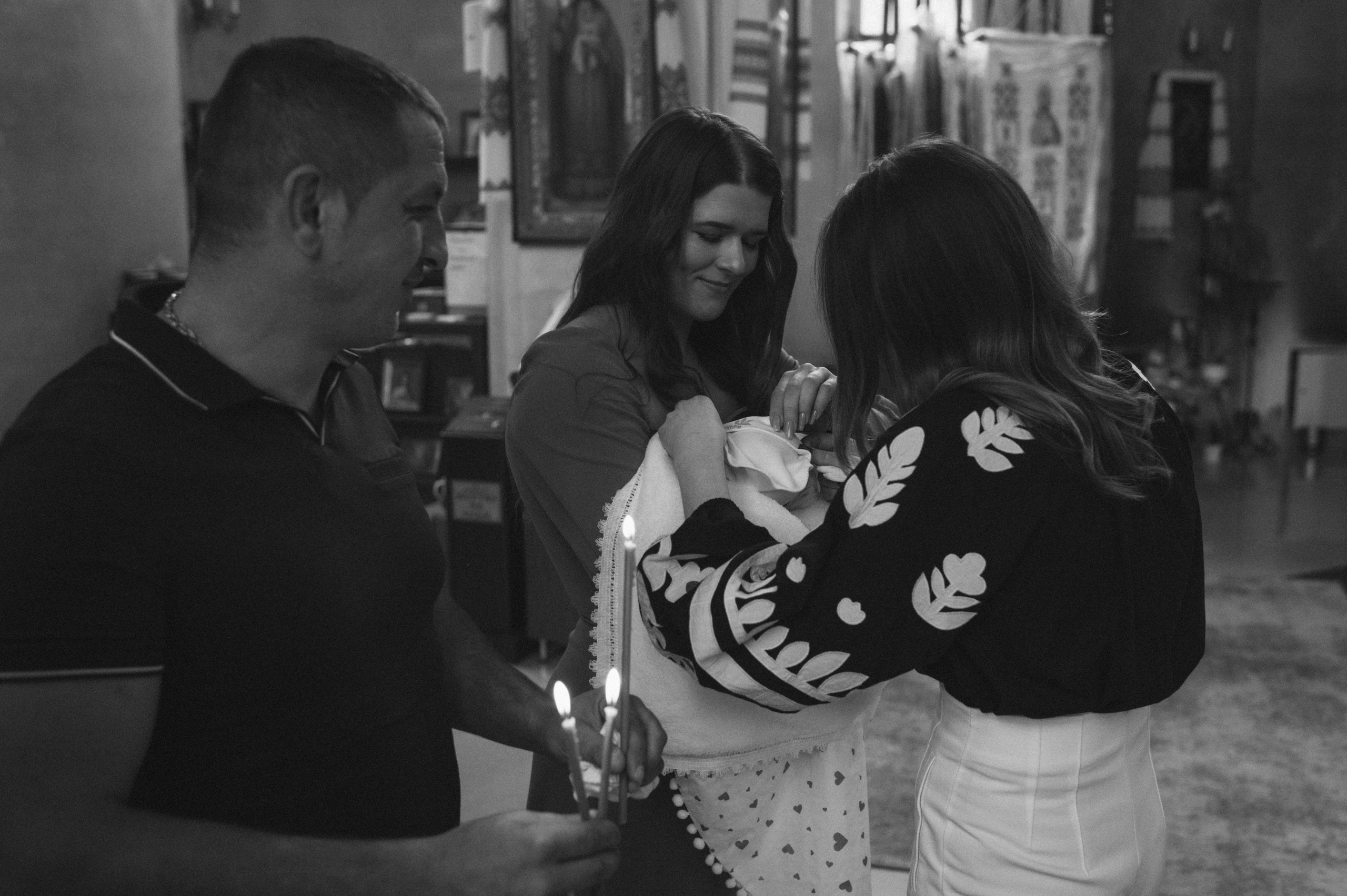 Таїнство Хрещення, хрестини Тернопіль, хрещення Львів. Сімейний, дитячий та індивідуальний фотограф в м. Тернопіль, м. Львів