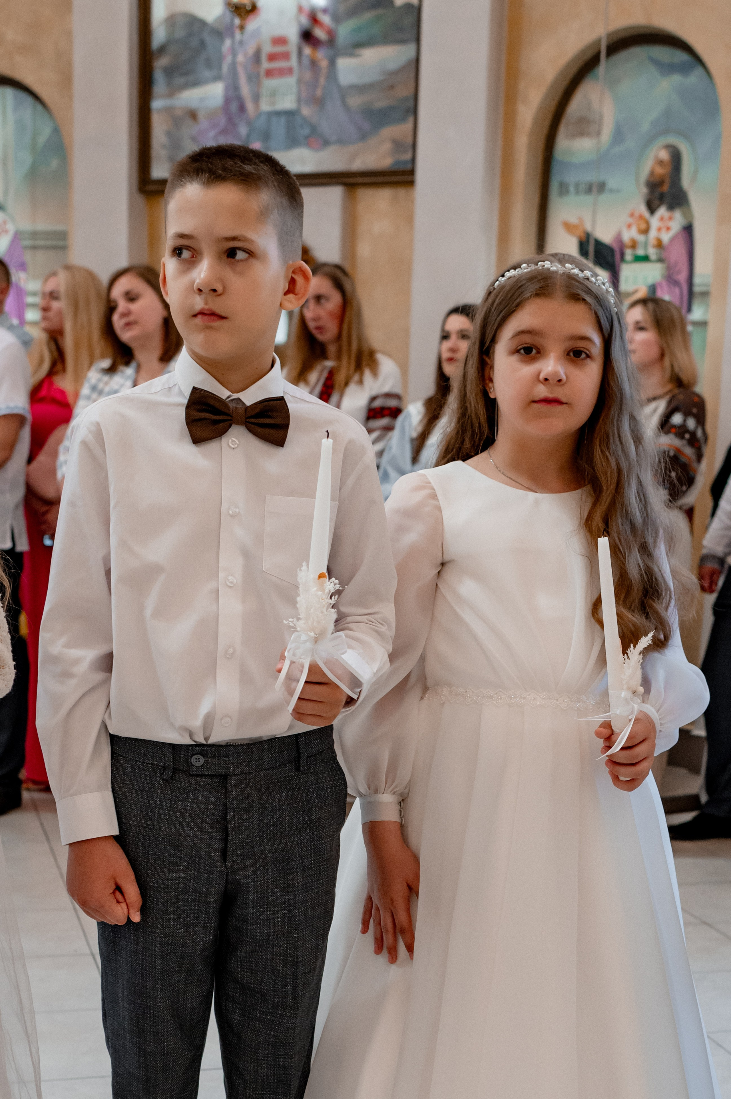 Фотосесія Першого Причастя Тернопіль, зйомка Причастя Тернопіль, Таїнство Першого Причастя Тернопіль, Катедра Причастя Тернопіль. Сімейний, дитячий та індивідуальний фотограф в м. Тернопіль, м. Львів
