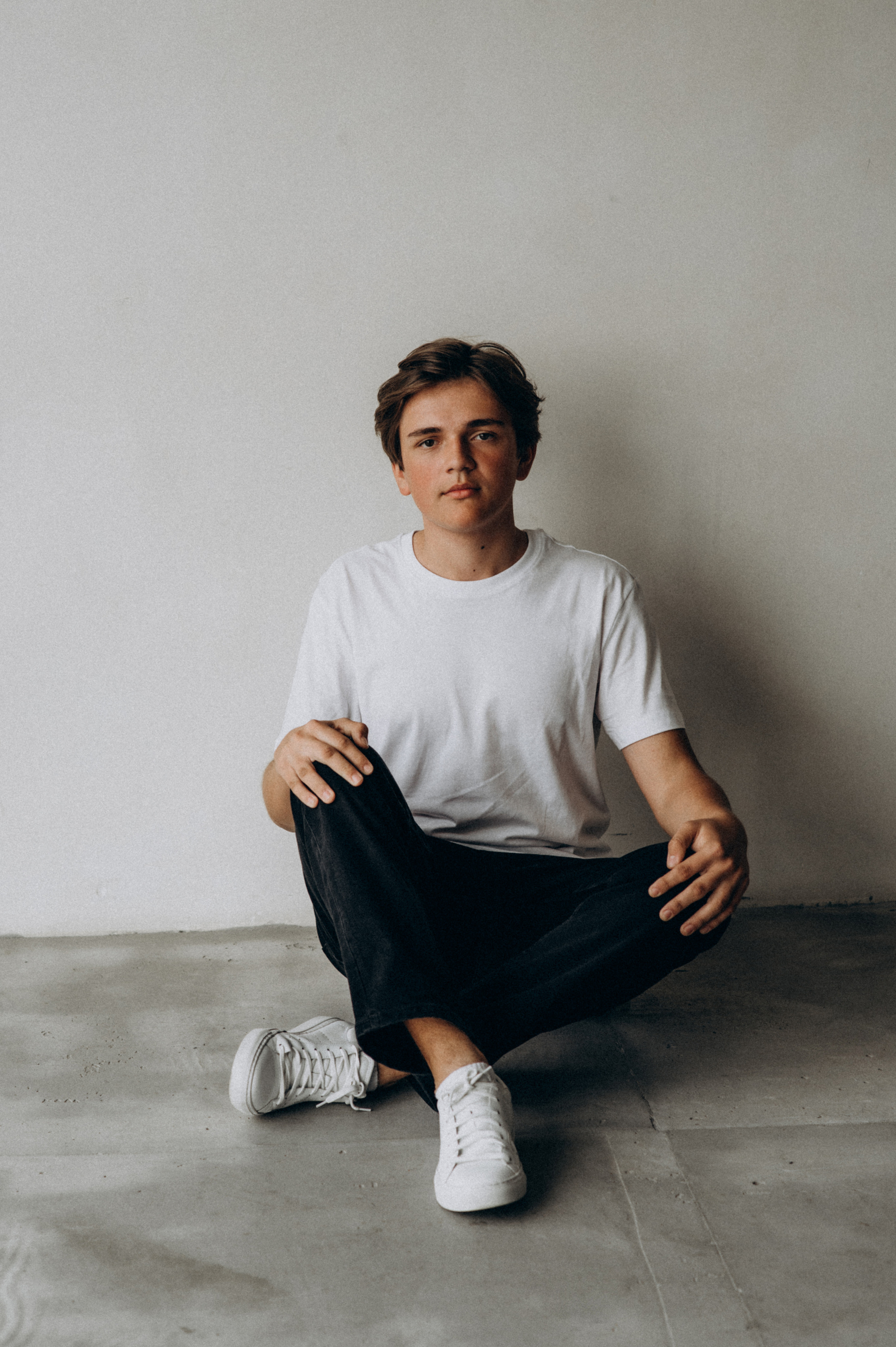 Фотосесія на віньєтки, фотосесія випускників, шкільна фотосесія. Сімейний, дитячий та індивідуальний фотограф в м. Тернопіль, м. Львів