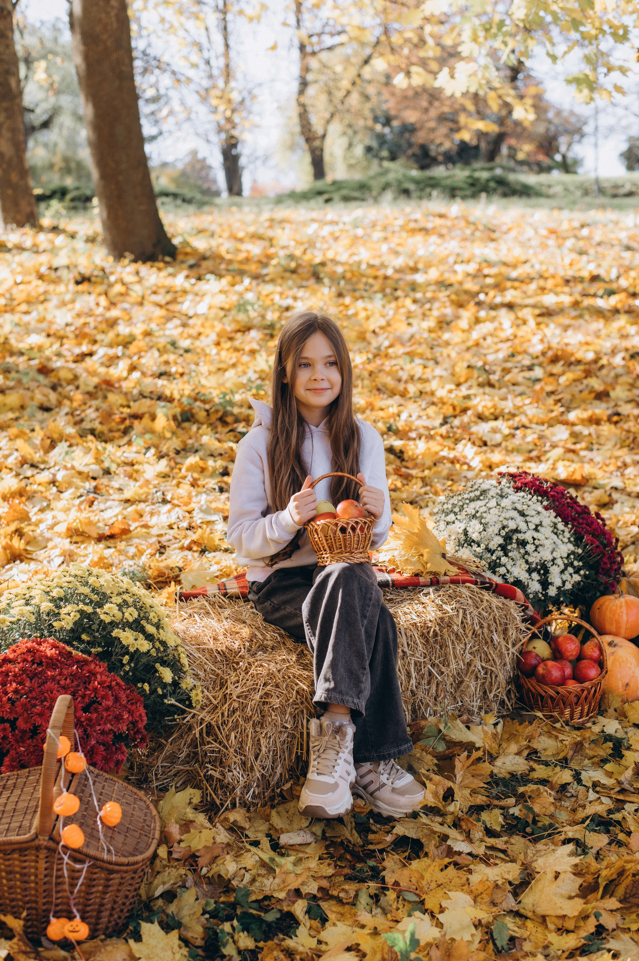 Осіння фотосесія 4 класу на віньєтки, випускні фотоальбоми Тернопіль, фотосесія випускників Тернопіль, шкільний випускний альбом Тернопіль. Сімейний, дитячий та індивідуальний фотограф в м. Тернопіль, м. Львів