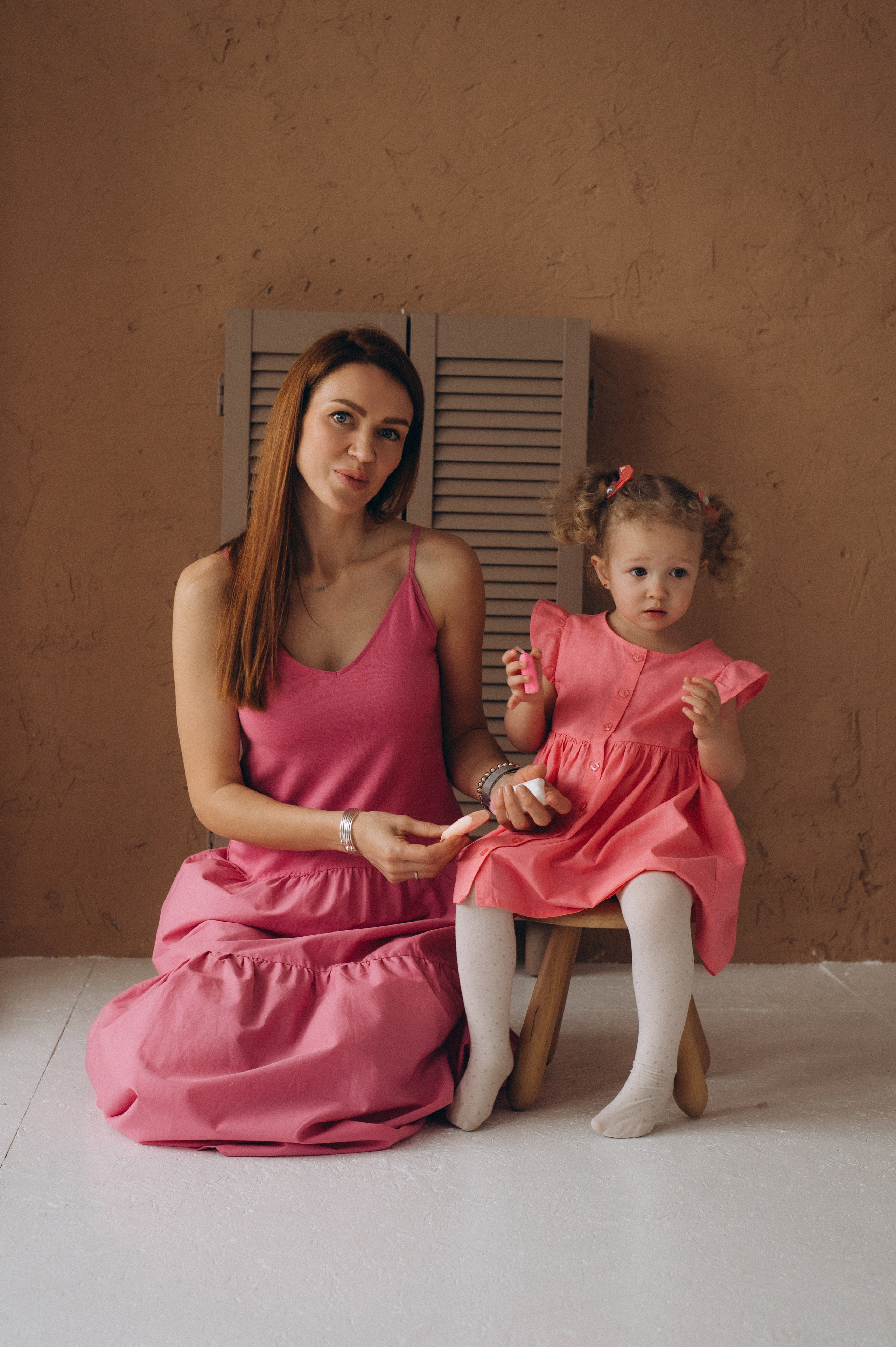 Сімейна фотосесія Тернопіль, сімейний фотограф Тернопіль, фотосесія у студії Тернопіль, дитячий фотограф, портретний фотограф Тернопіль. Сімейний, дитячий та індивідуальний фотограф в м. Тернопіль, м. Львів