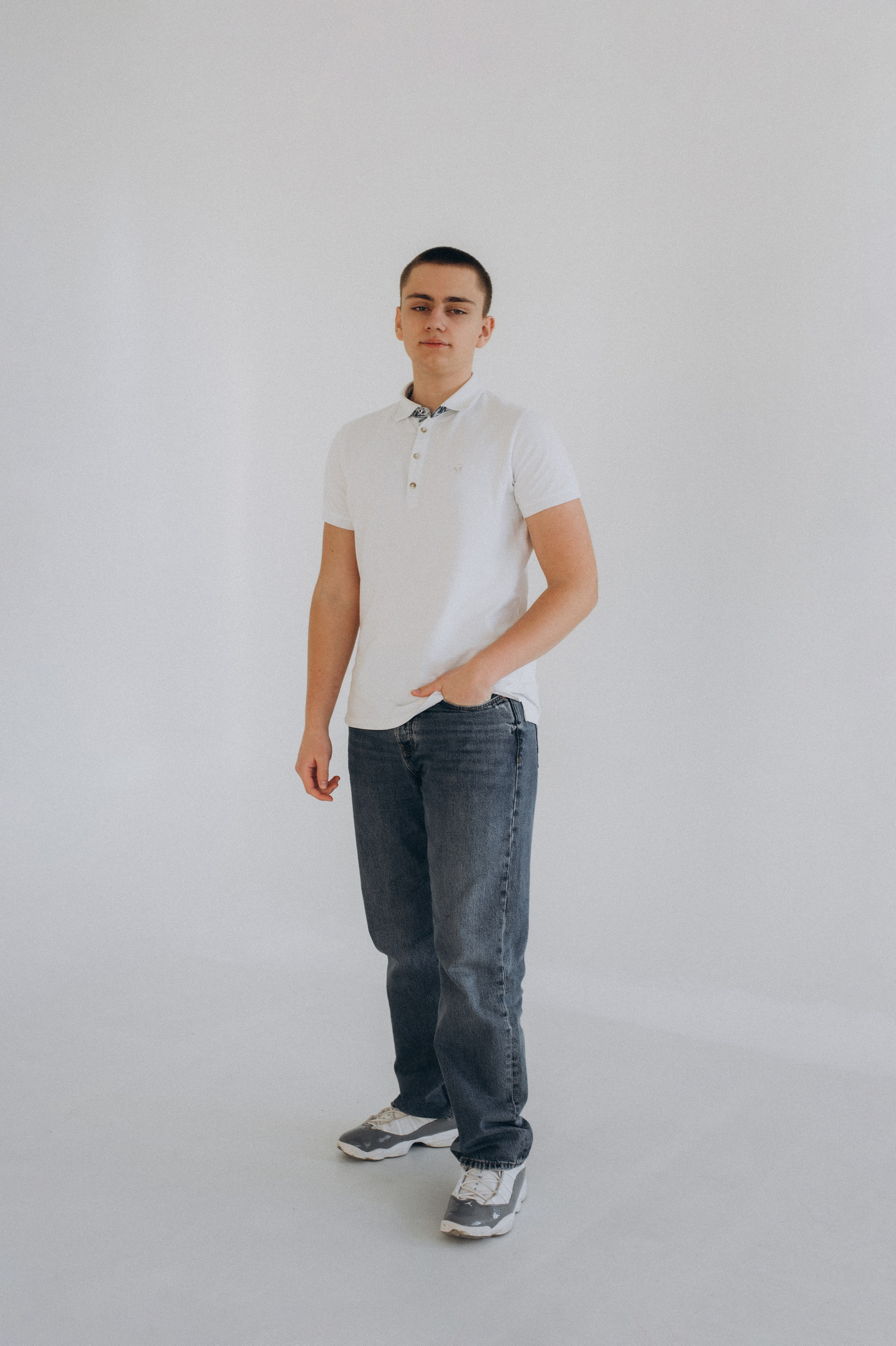 Фотосесія випускників, фотосесія на віньєтки Тернопіль, випускники Тернопіль, випуск 2025. Сімейний, дитячий та індивідуальний фотограф в м. Тернопіль, м. Львів