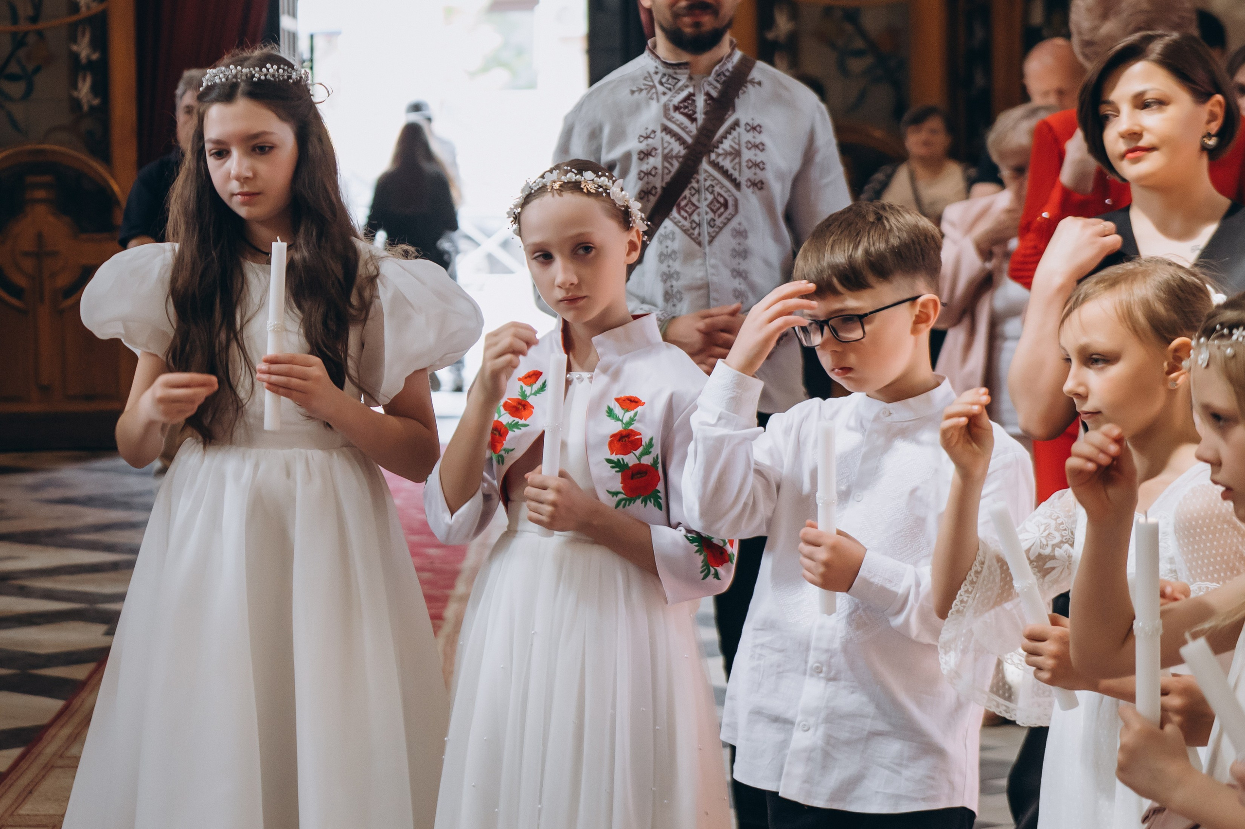 Фотосесія Першого Причастя Тернопіль, фотосесія Причастя Тернопіль, Таїнство Першого Причастя Тернопіль, Катедра Причастя Тернопіль. Сімейний, дитячий та індивідуальний фотограф в м. Тернопіль, м. Львів