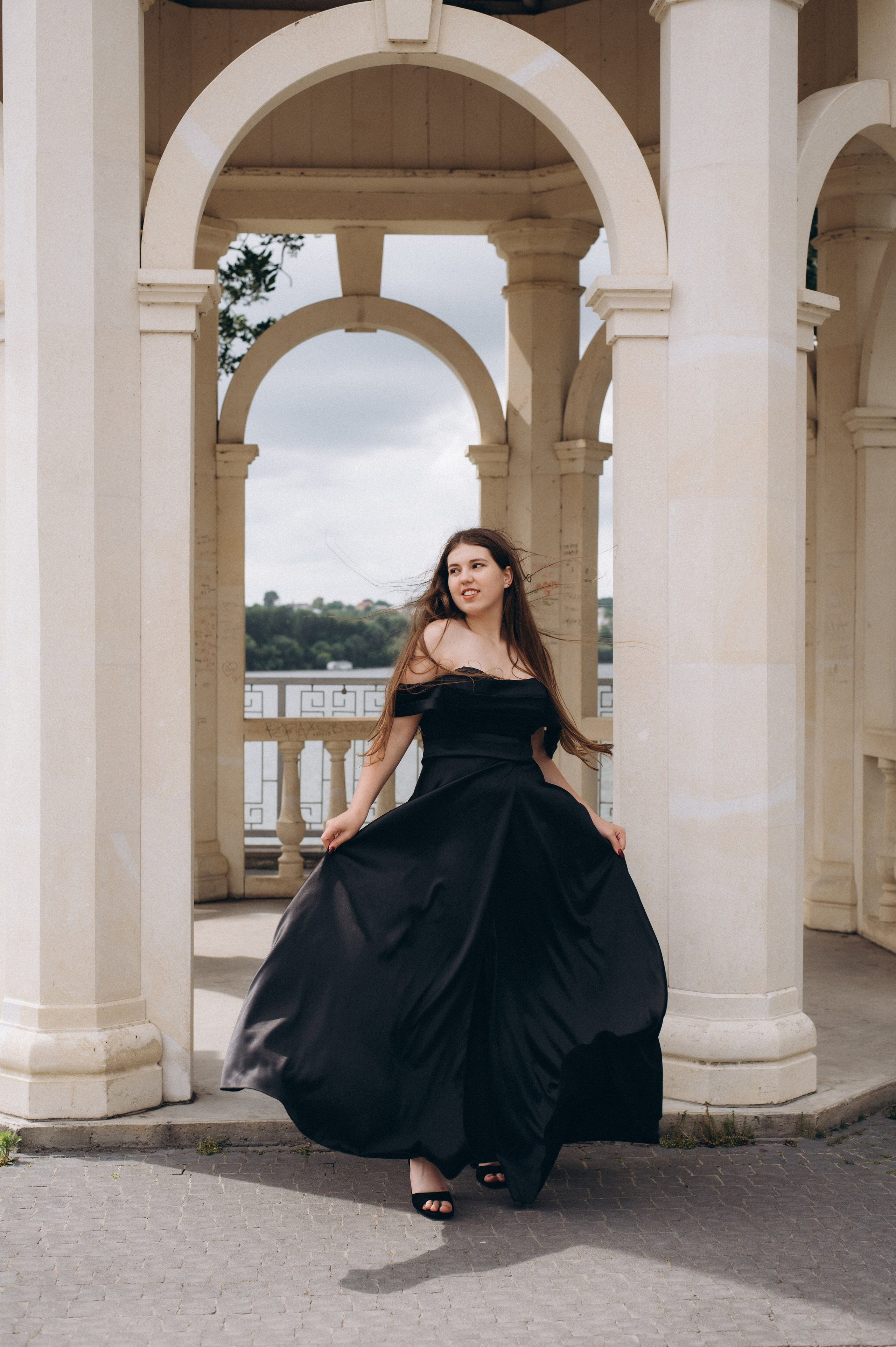 Випускники 2025, фотосесія випускного Тернопіль, фотосесія випускників Тернопіль, зйомка випускного, фотосесія випускного. Сімейний, дитячий та індивідуальний фотограф в м. Тернопіль, м. Львів