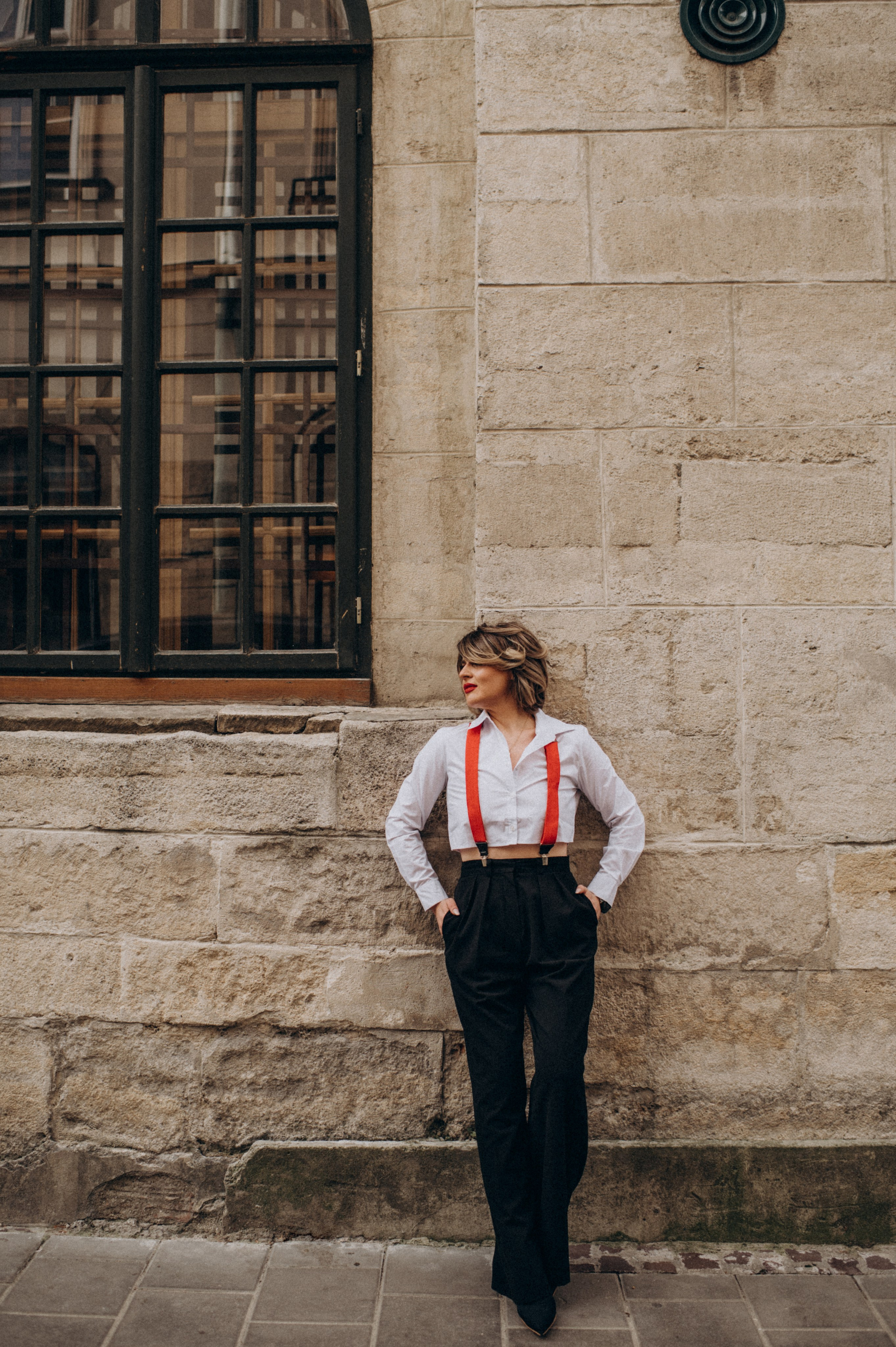 Фотосесія у м Львів індивідуальна вулична зйомка. Сімейний, дитячий та індивідуальний фотограф в м. Тернопіль, м. Львів