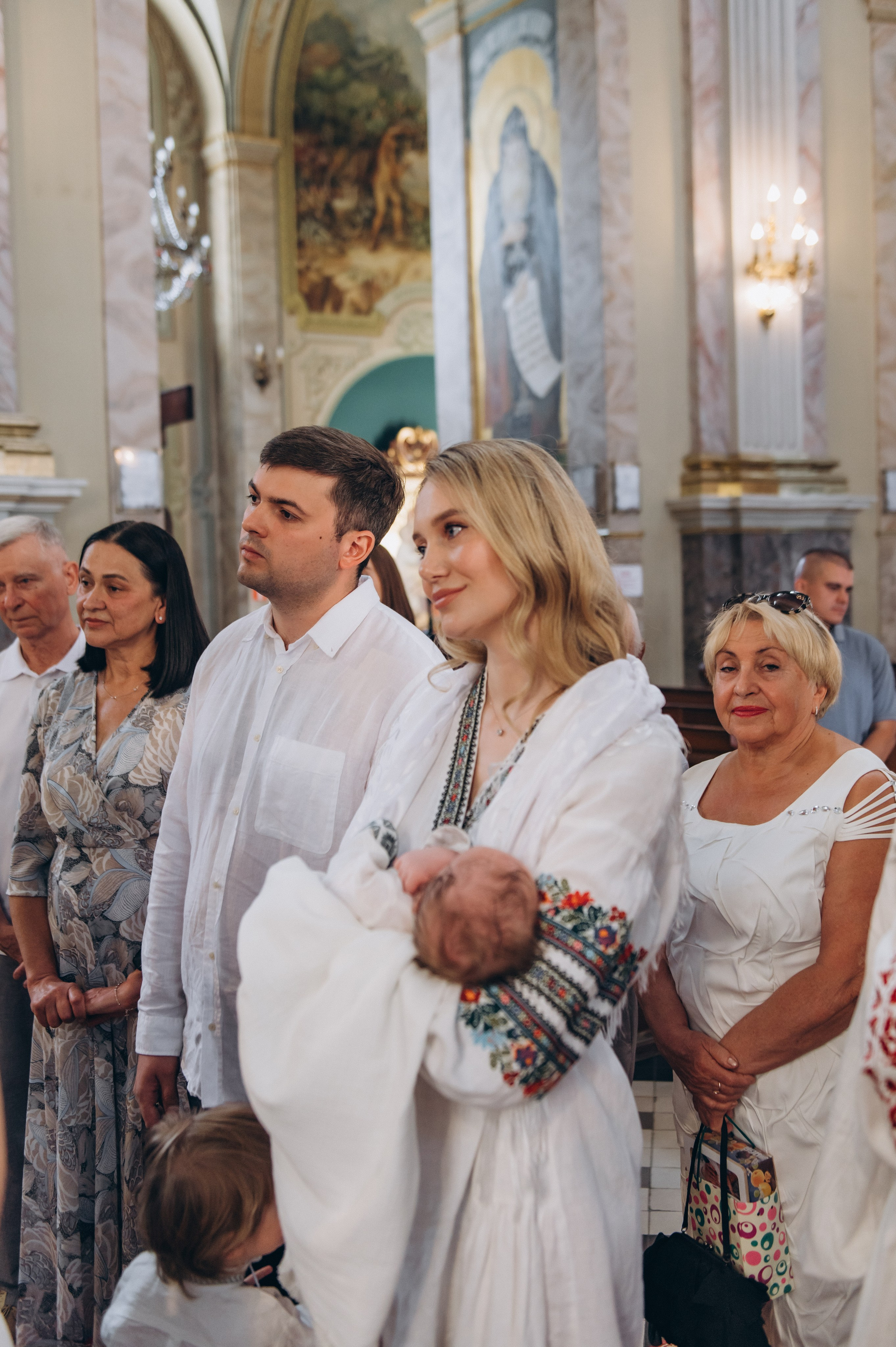 Фотосесія Хрещення Тернопіль, фотосесія хрестин Тернопіль, Катедра Тернопіль, фотосесія хрещення катедра. Сімейний, дитячий та індивідуальний фотограф в м. Тернопіль, м. Львів