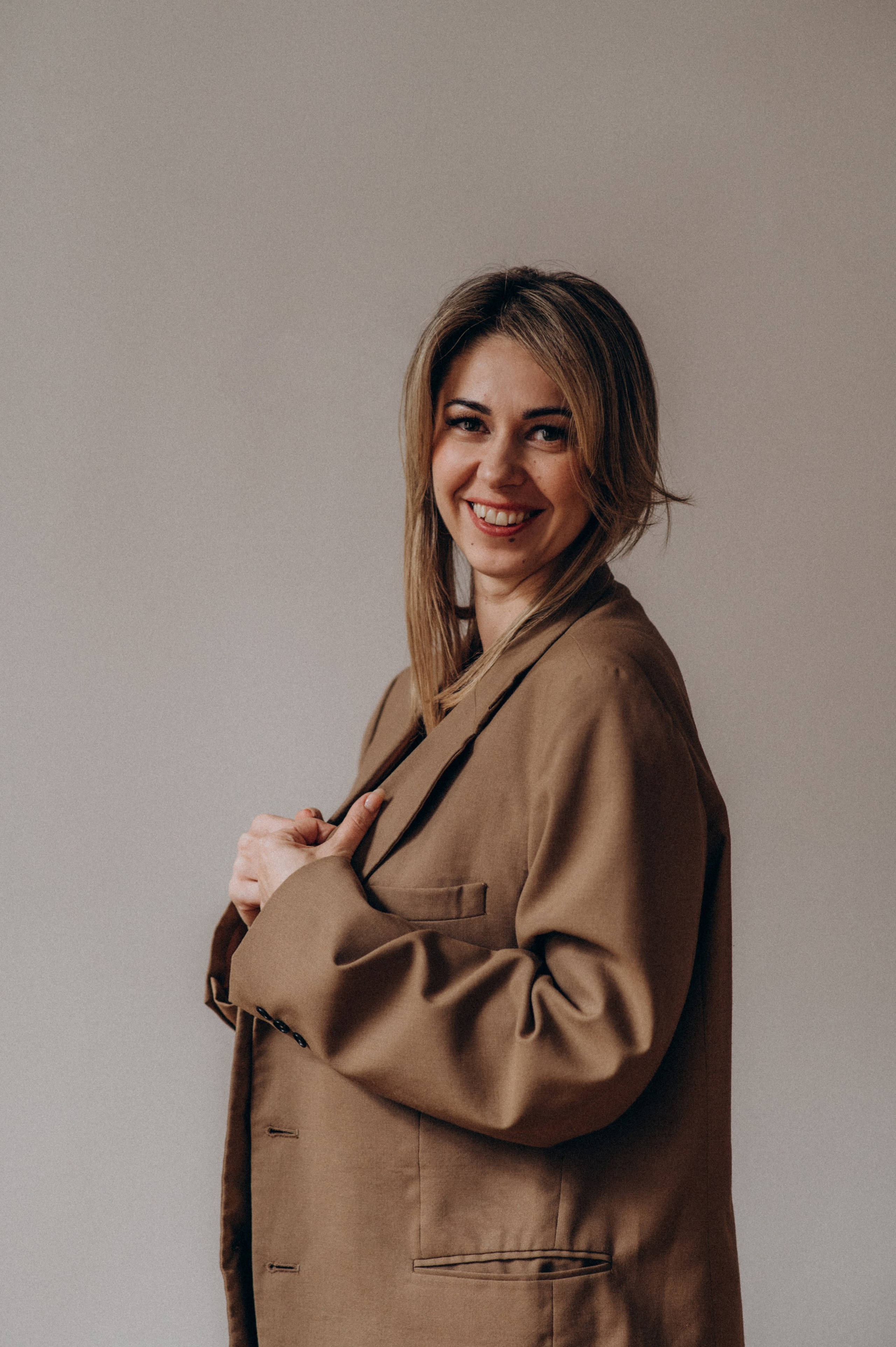 Індивідуальна фотосесія у студії, фотосесія дітей. Сімейний, дитячий та індивідуальний фотограф в м. Тернопіль, м. Львів