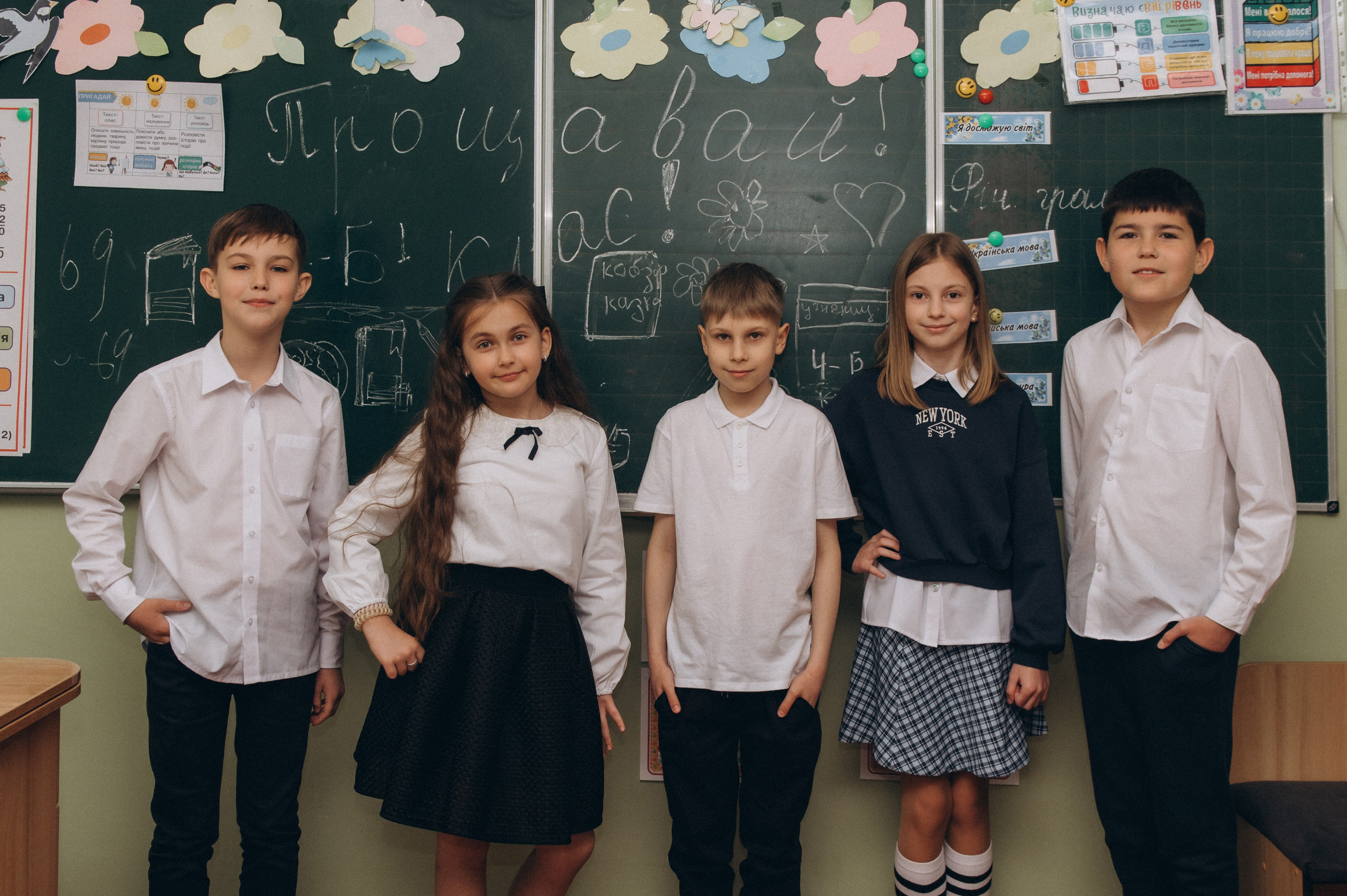 Шкільна фотосесія на віньєтки Тернопіль, фотосесія випускників Тернопіль, зйомка на віньєтки, шкільні фотоальбоми Тернопіль. Сімейний, дитячий та індивідуальний фотограф в м. Тернопіль, м. Львів