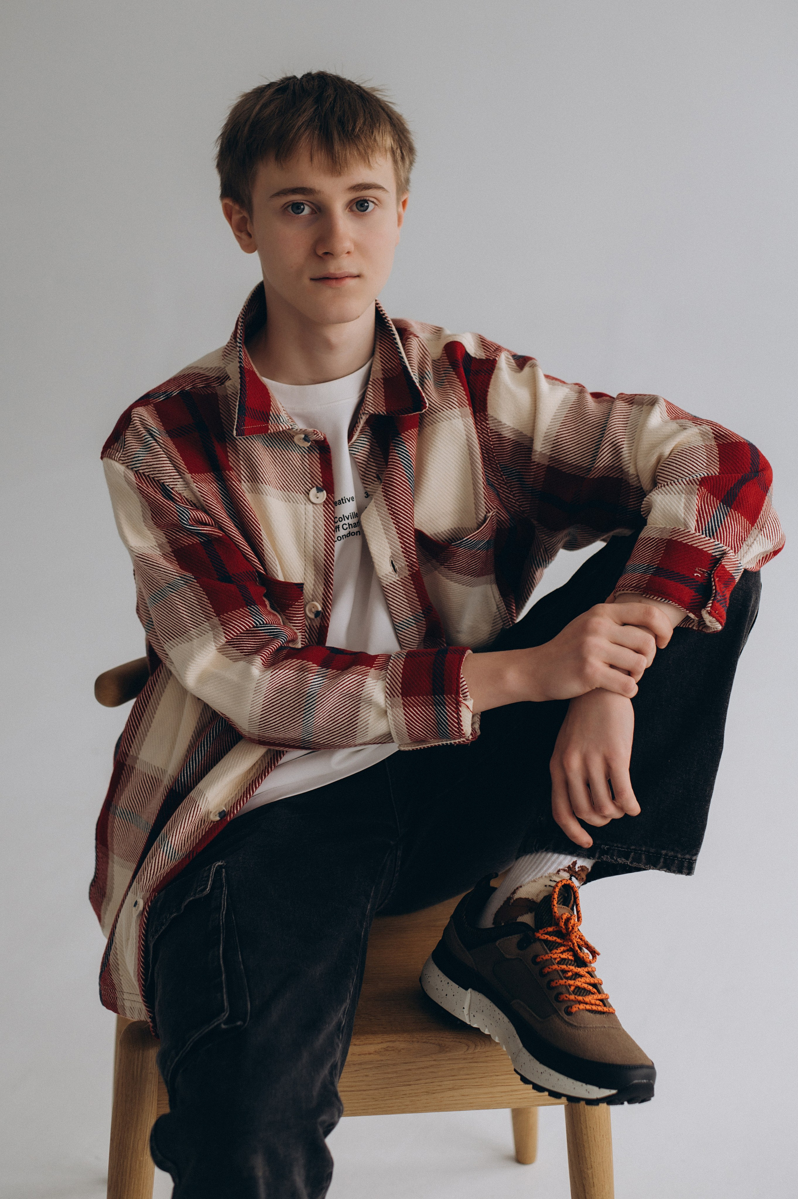 Фотосесія мама і син, сімейна фотосесія Тернопіль, зйомка мами з сином, сімейний фотограф Тернопіль, зйомка з домашнім улюбленцем. Сімейний, дитячий та індивідуальний фотограф в м. Тернопіль, м. Львів