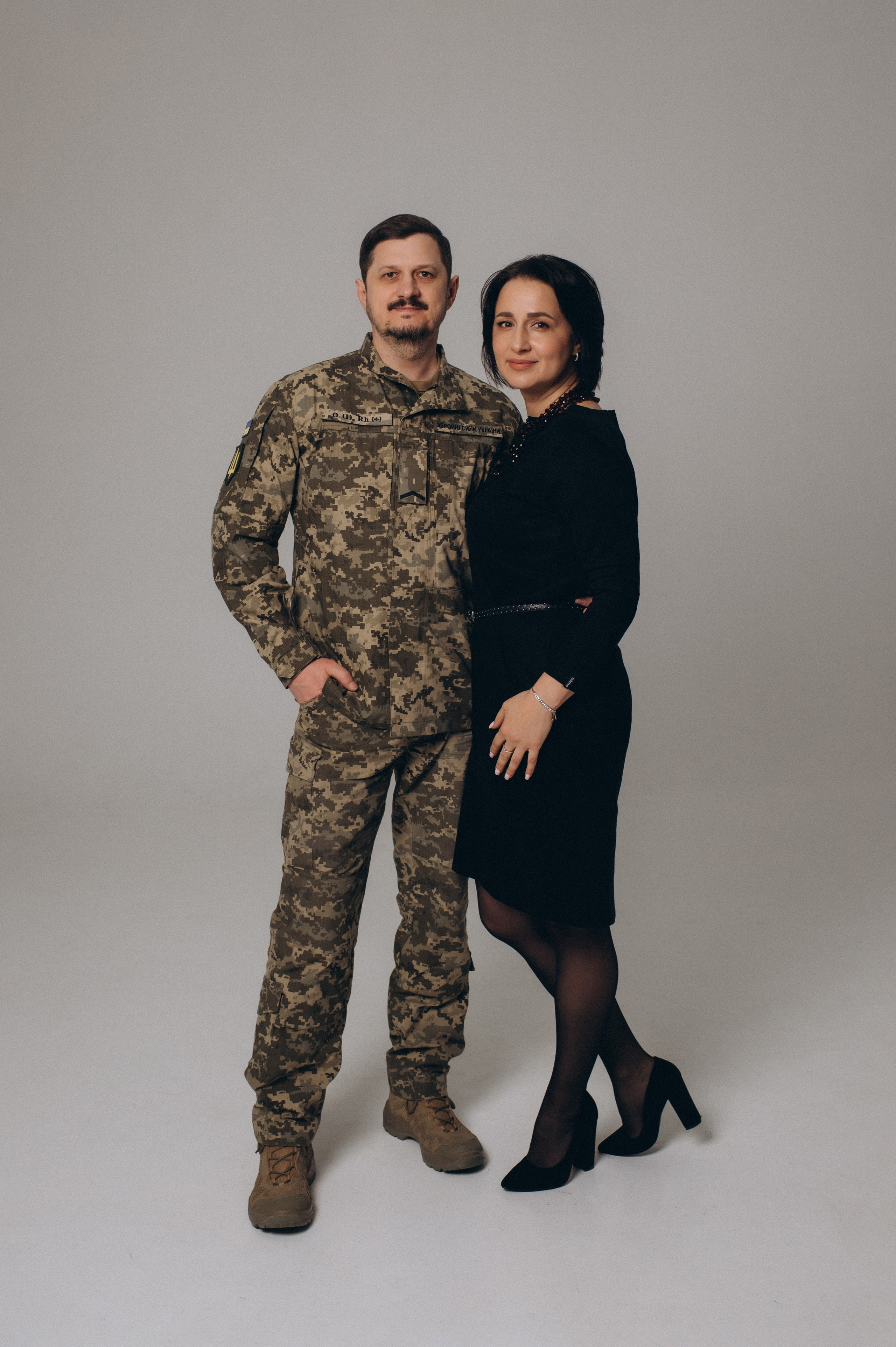 Фотосесія лавсторі Тернопіль, зйомка lovestory Тернопіль, сімейний фотограф Тернопіль, фотосесія пари в студії, сімейна фотосесія Тернопіль. Сімейний, дитячий та індивідуальний фотограф в м. Тернопіль, м. Львів