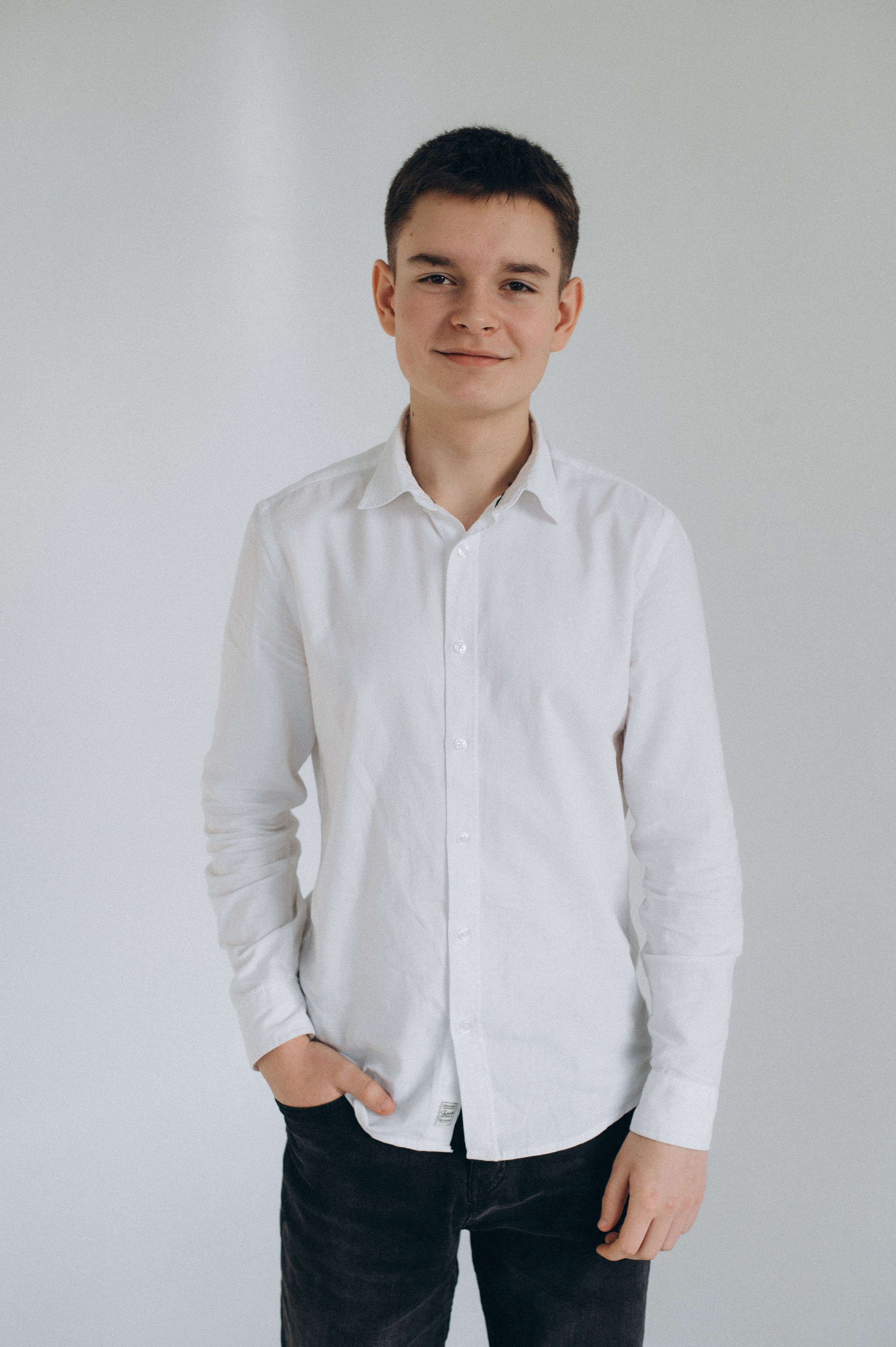 Фотосесія випускників, фотосесія на віньєтки Тернопіль, випускники Тернопіль, випуск 2025. Сімейний, дитячий та індивідуальний фотограф в м. Тернопіль, м. Львів