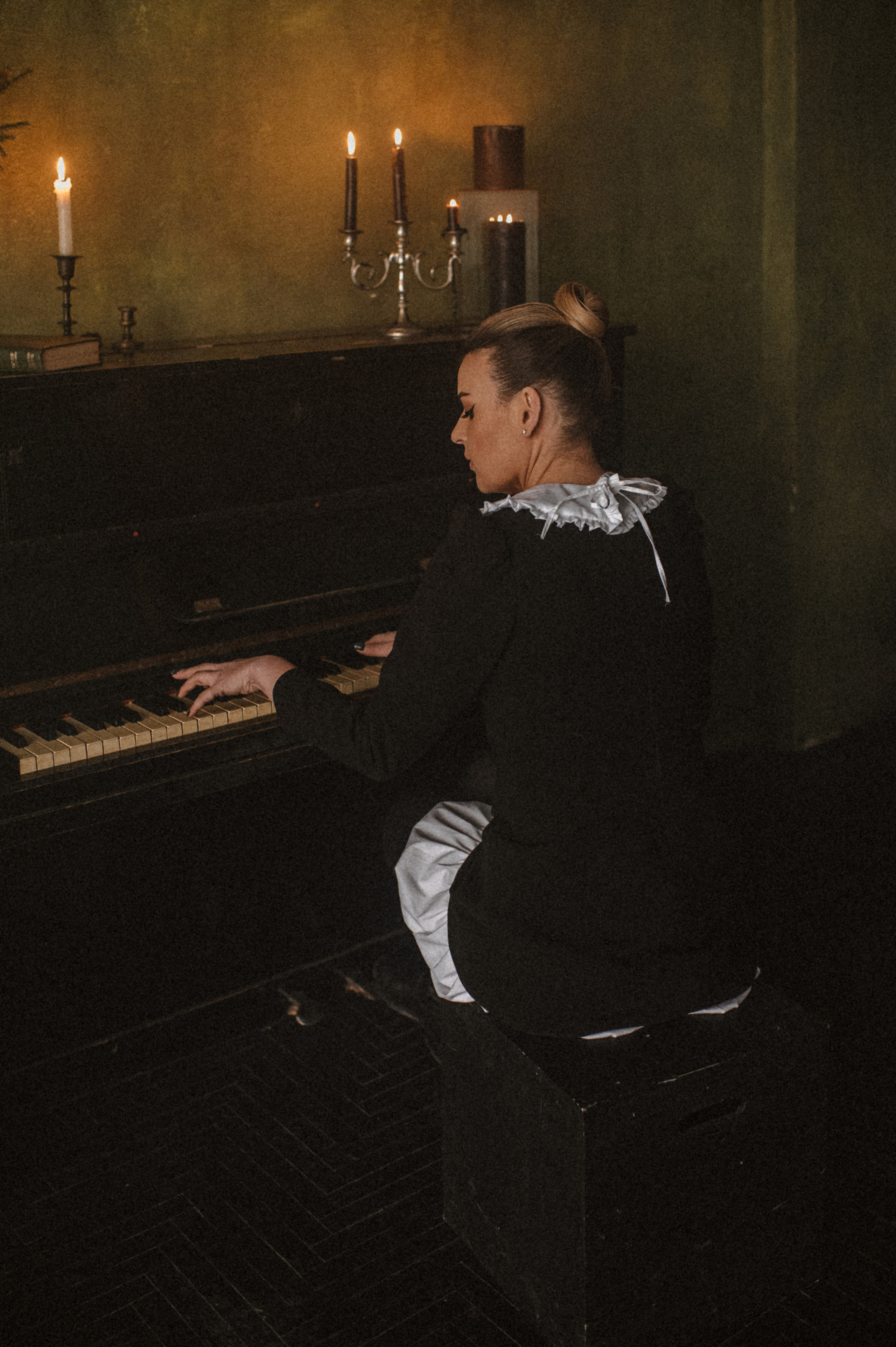 Індивідуальна фотосесія у студії. Сімейний, дитячий та індивідуальний фотограф в м. Тернопіль, м. Львів