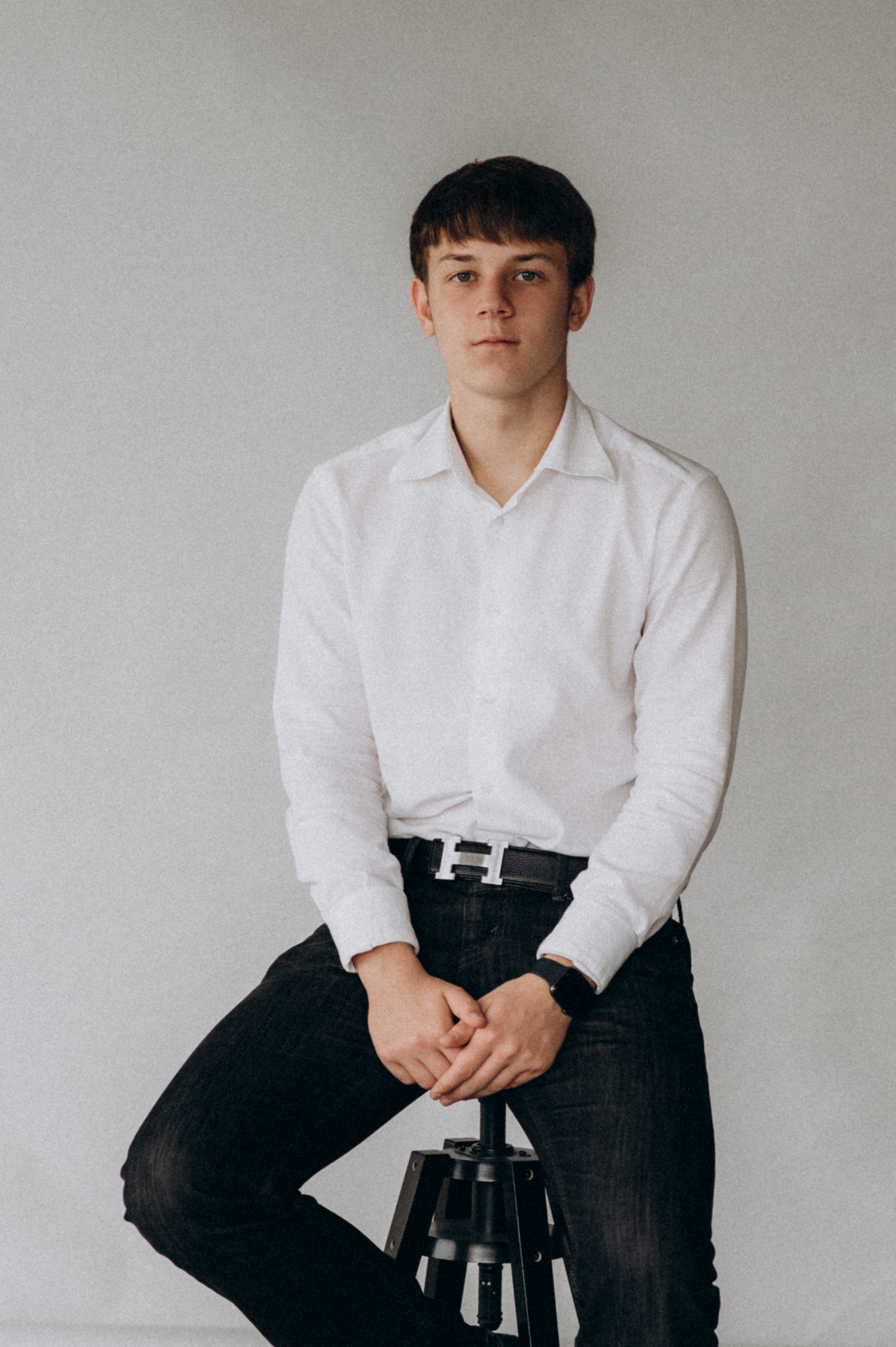 Фотосесія на віньєтки, фотосесія випускників, шкільна фотосесія. Сімейний, дитячий та індивідуальний фотограф в м. Тернопіль, м. Львів