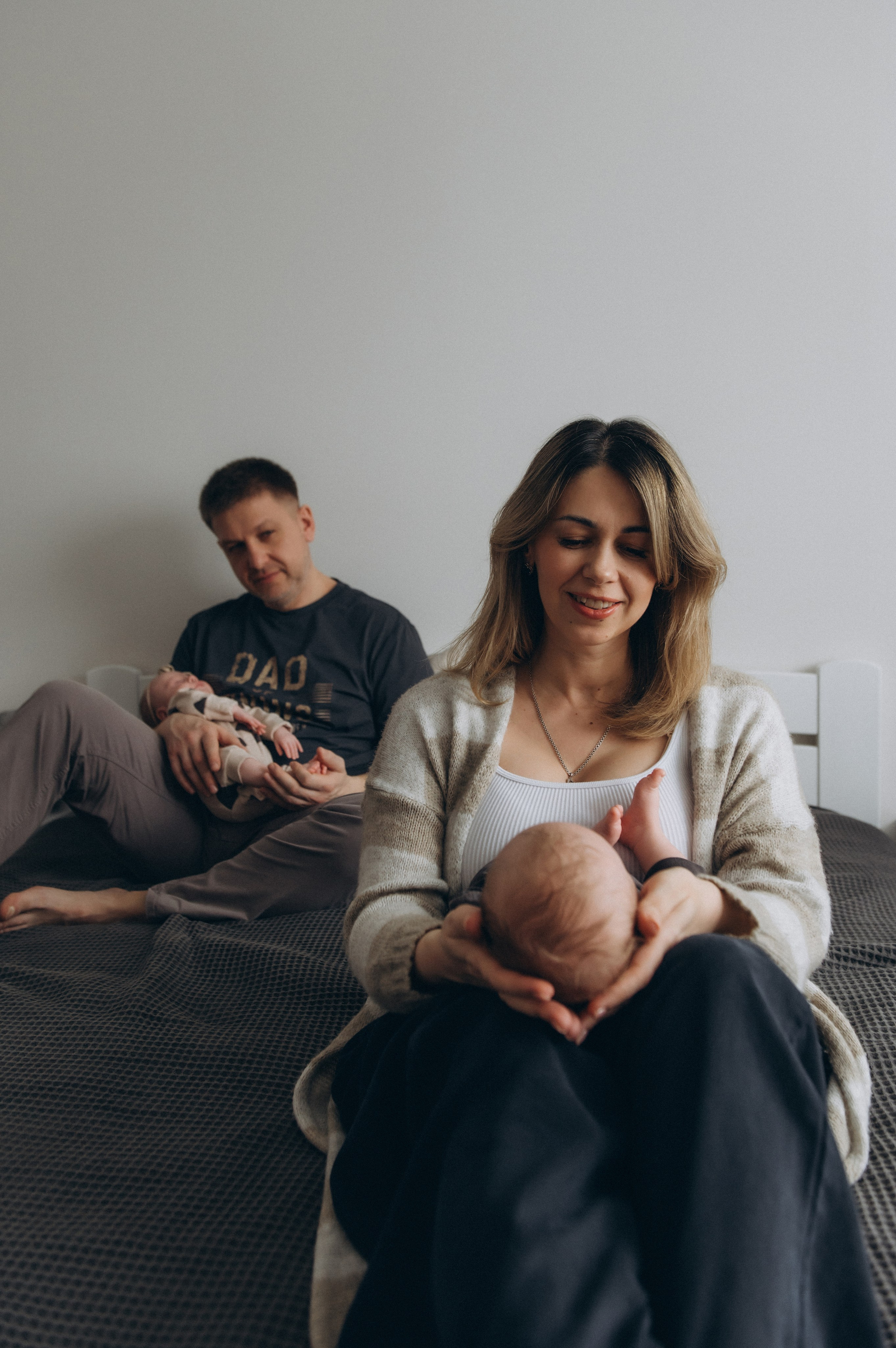 Сімейна фотосесія вдома Тернопіль, сімейний фотограф Львів Тернопіль, сімейна фотосесія Тернопіль, фотосесія двійні, зйомка близнюків. Сімейний, дитячий та індивідуальний фотограф в м. Тернопіль, м. Львів