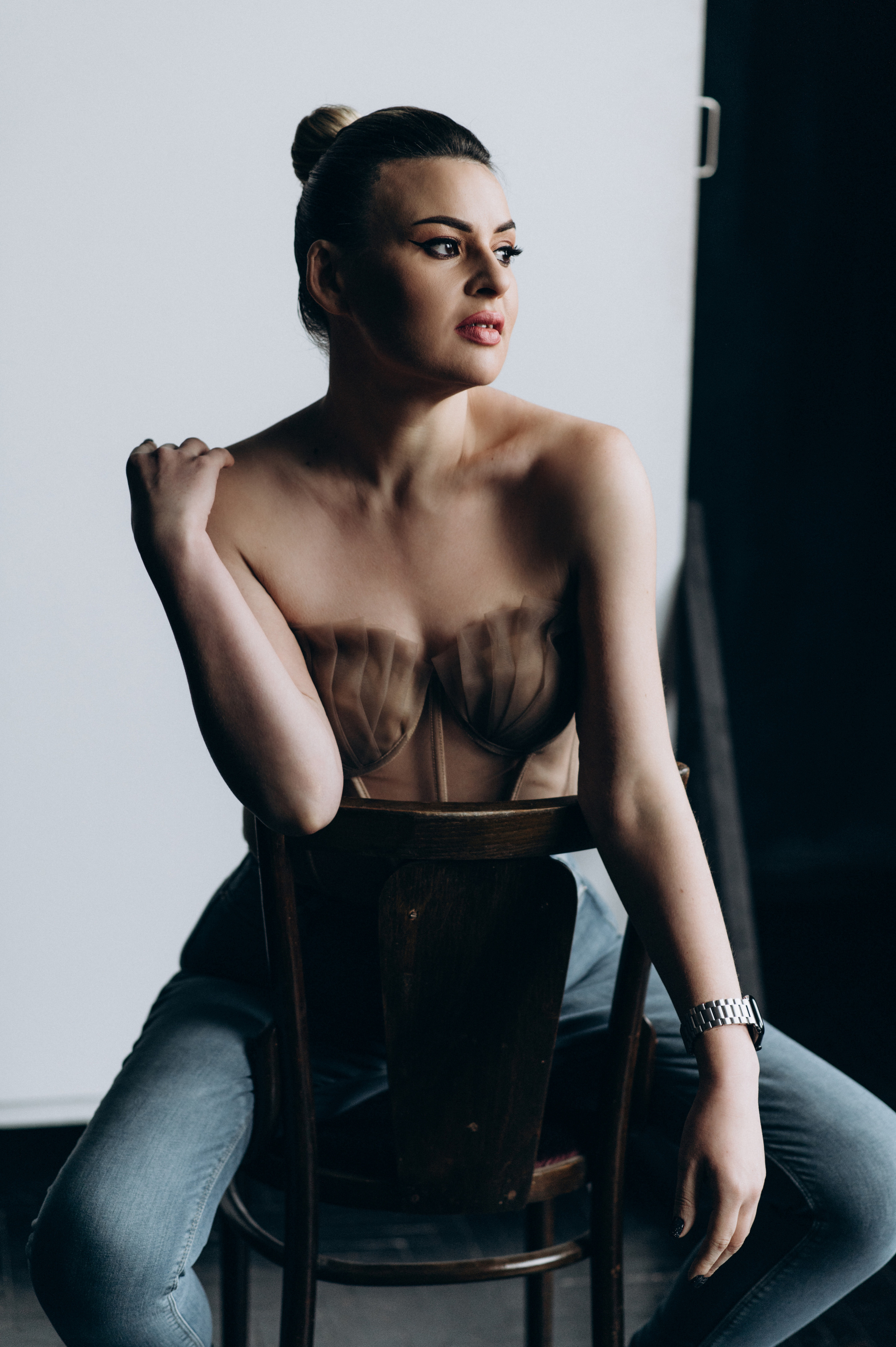 Індивідуальна фотосесія у студії. Сімейний, дитячий та індивідуальний фотограф в м. Тернопіль, м. Львів