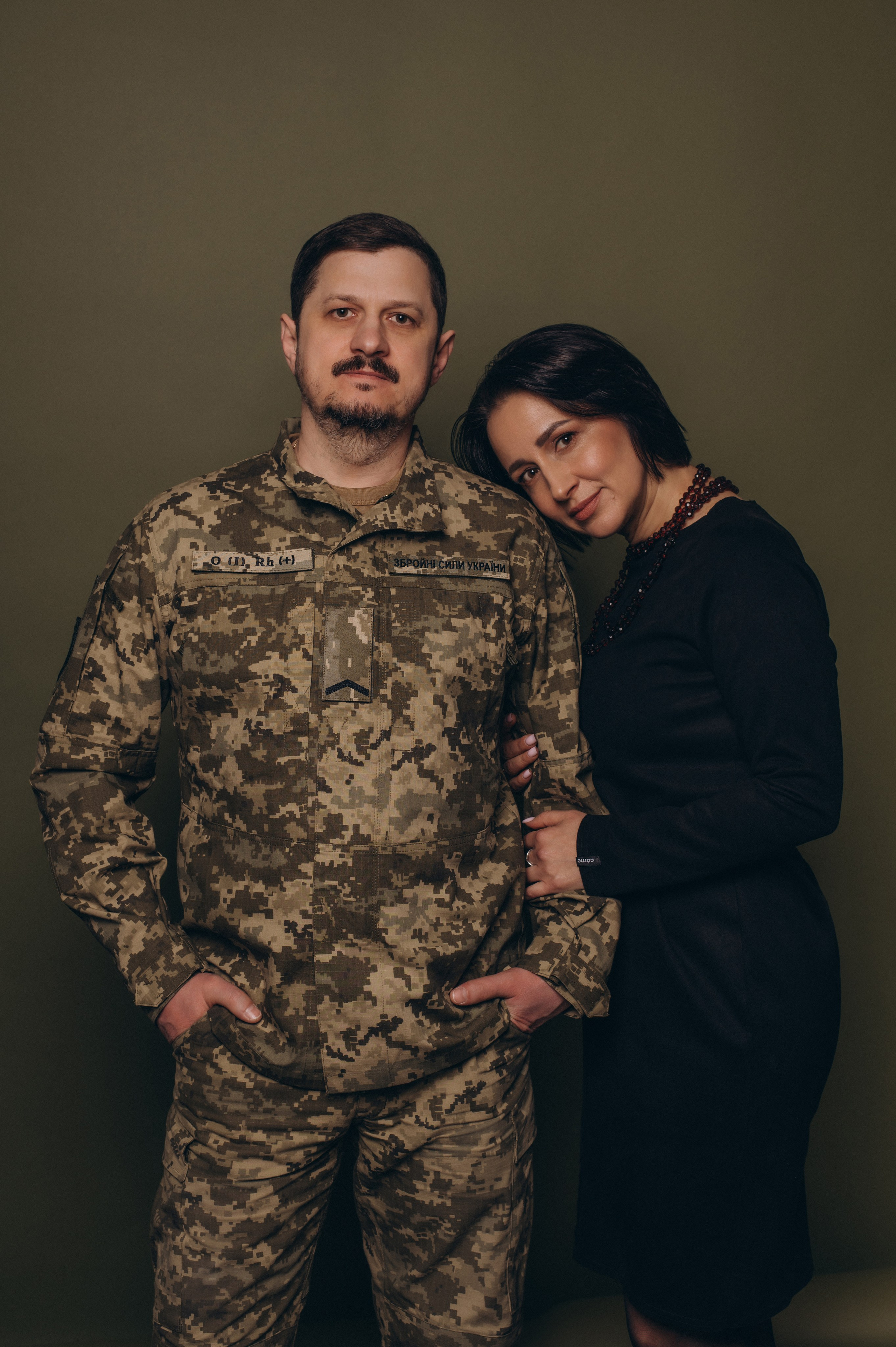 Фотосесія лавсторі Тернопіль, зйомка lovestory Тернопіль, сімейний фотограф Тернопіль, фотосесія пари в студії, сімейна фотосесія Тернопіль. Сімейний, дитячий та індивідуальний фотограф в м. Тернопіль, м. Львів