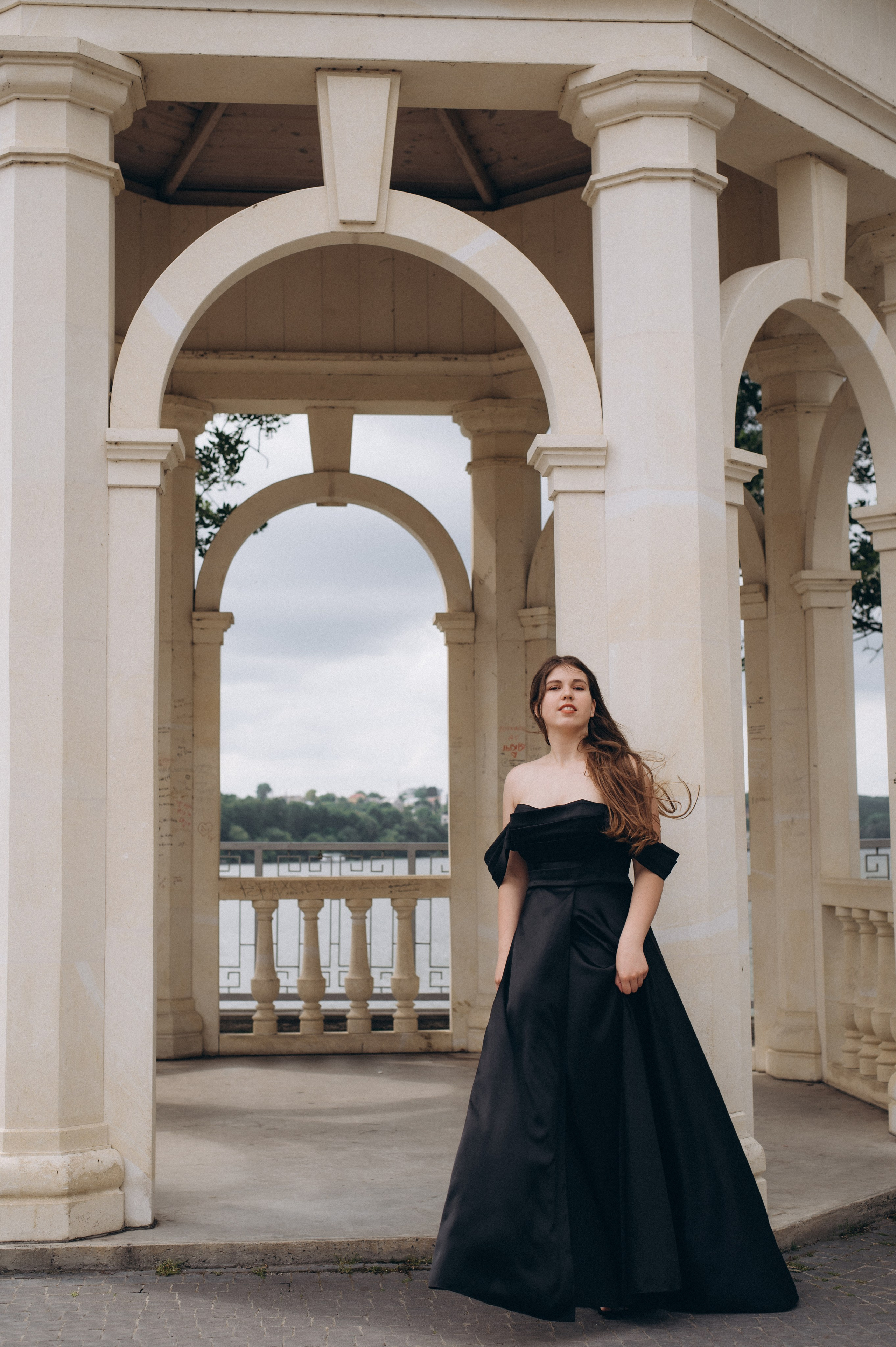 Випускники 2025, фотосесія випускного Тернопіль, фотосесія випускників Тернопіль, зйомка випускного, фотосесія випускного. Сімейний, дитячий та індивідуальний фотограф в м. Тернопіль, м. Львів