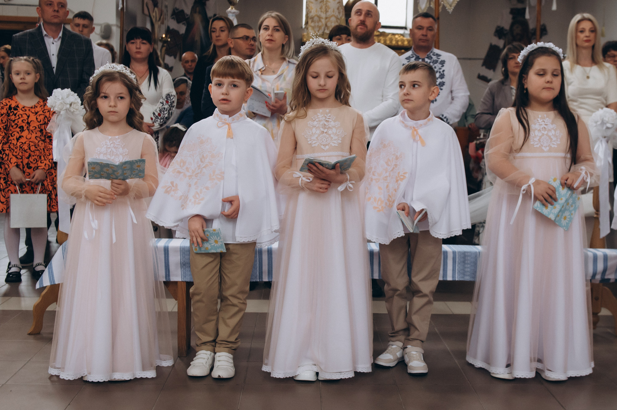 Фотосесія Причастя Тернопіль, зйомка Причастя, фотограф на Причастя Тернопіль, Причастя Львів, Причастя церква Михаїла Тернопіль. Сімейний, дитячий та індивідуальний фотограф в м. Тернопіль, м. Львів