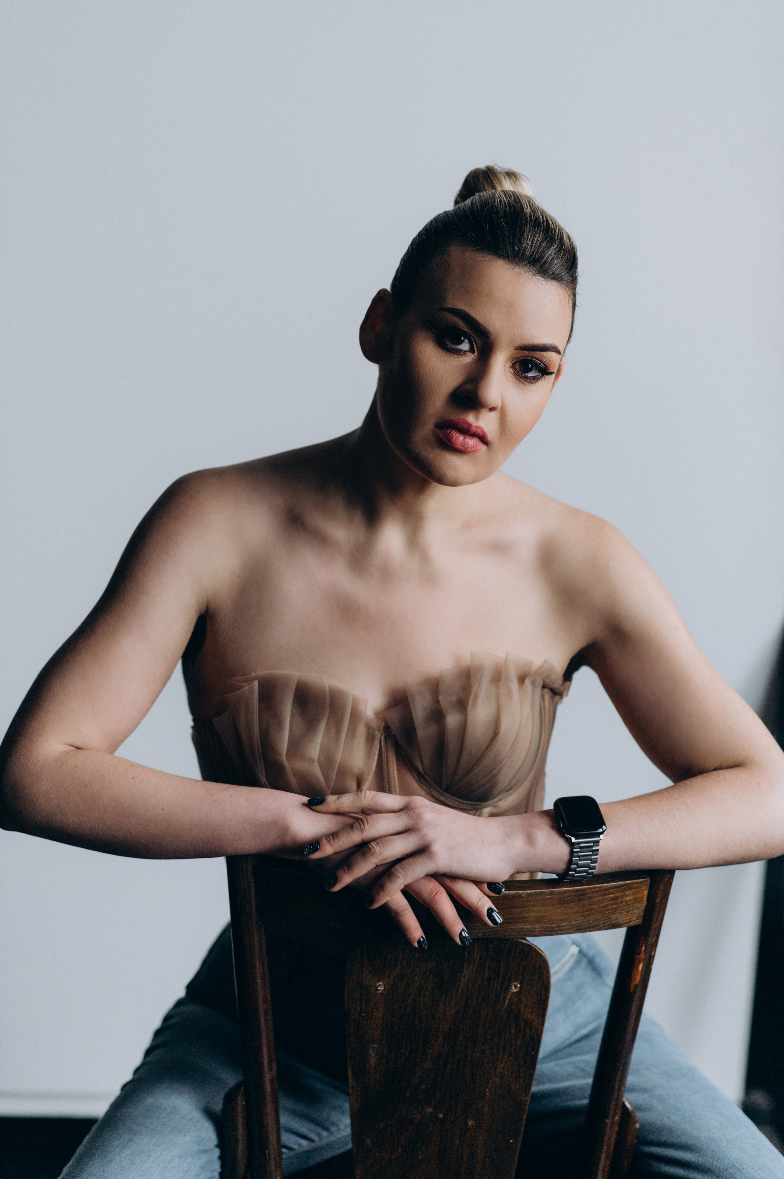 Індивідуальна фотосесія у студії. Сімейний, дитячий та індивідуальний фотограф в м. Тернопіль, м. Львів