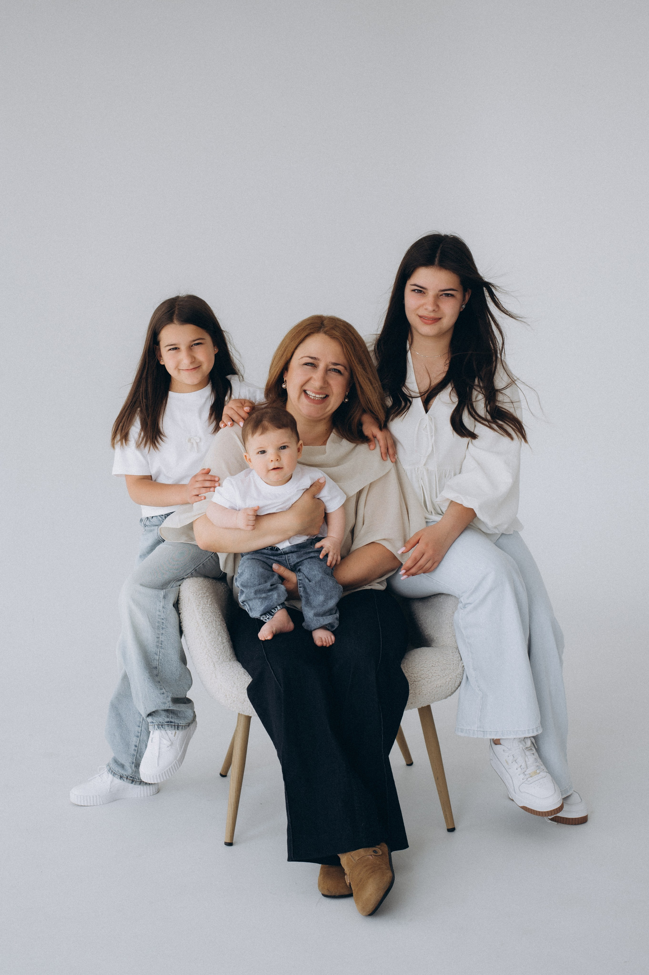 Фотосесія мами і дитини, зйомка новонароджених, сімейний фотограф Тернопіль, сімейна фотосесія Тернопіль, фотосесія немовлят. Сімейний, дитячий та індивідуальний фотограф в м. Тернопіль, м. Львів