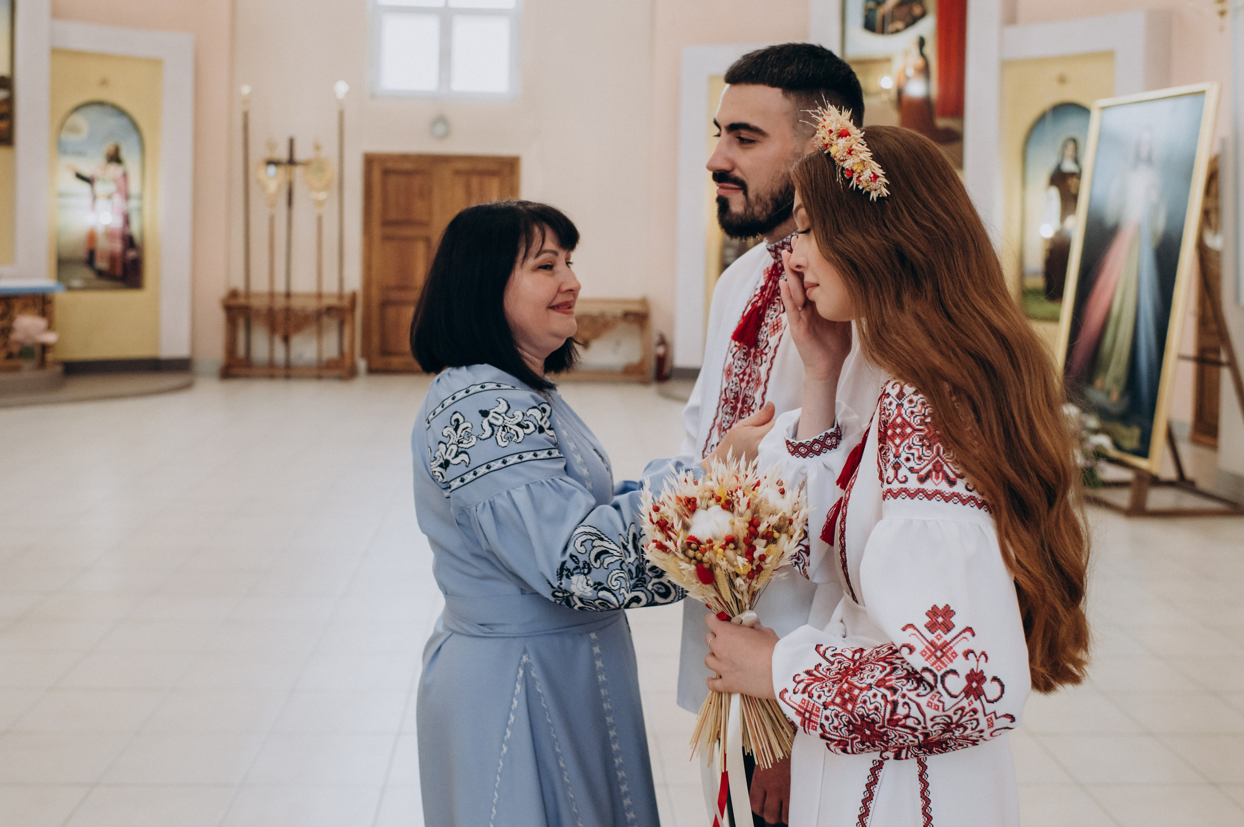 Фотосесія весілля, фотосесія вінчання Тернопіль, весільний фотограф Тернопіль, весільна зйомка Тернопіль. Сімейний, дитячий та індивідуальний фотограф в м. Тернопіль, м. Львів
