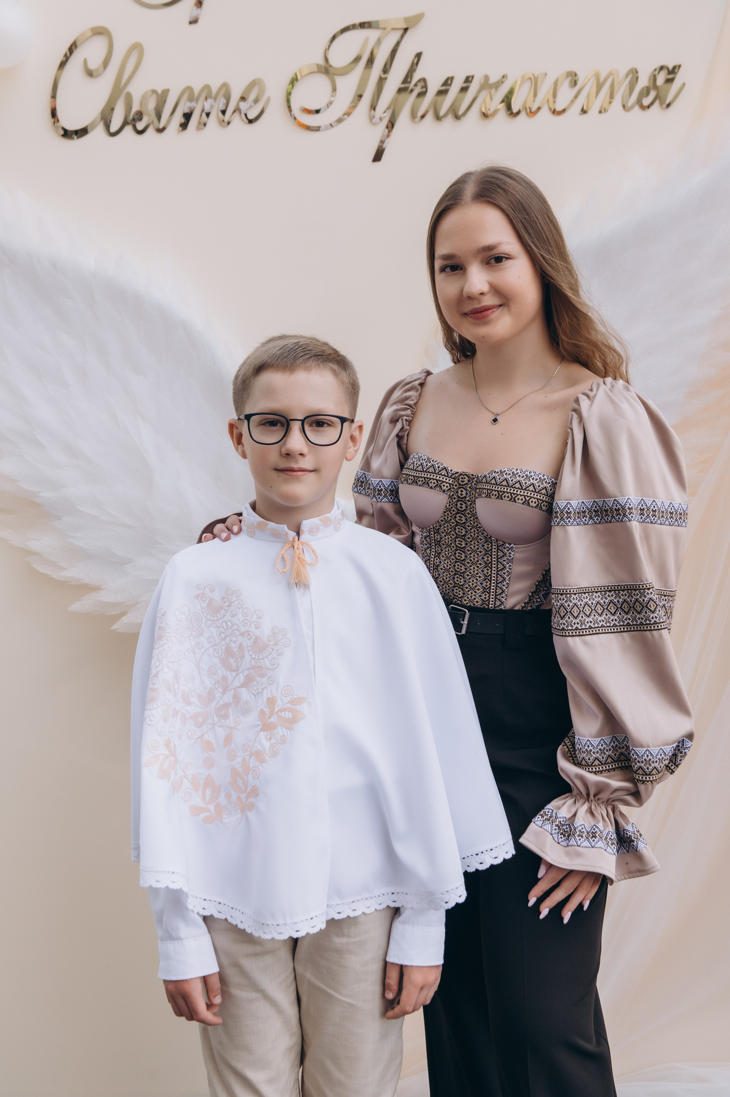 Фотосесія Причастя Тернопіль церква Св Михаїла, фотограф на Причастя Тернопіль, фотосесія Літургії Причастя Тернопіль. Сімейний, дитячий та індивідуальний фотограф в м. Тернопіль, м. Львів