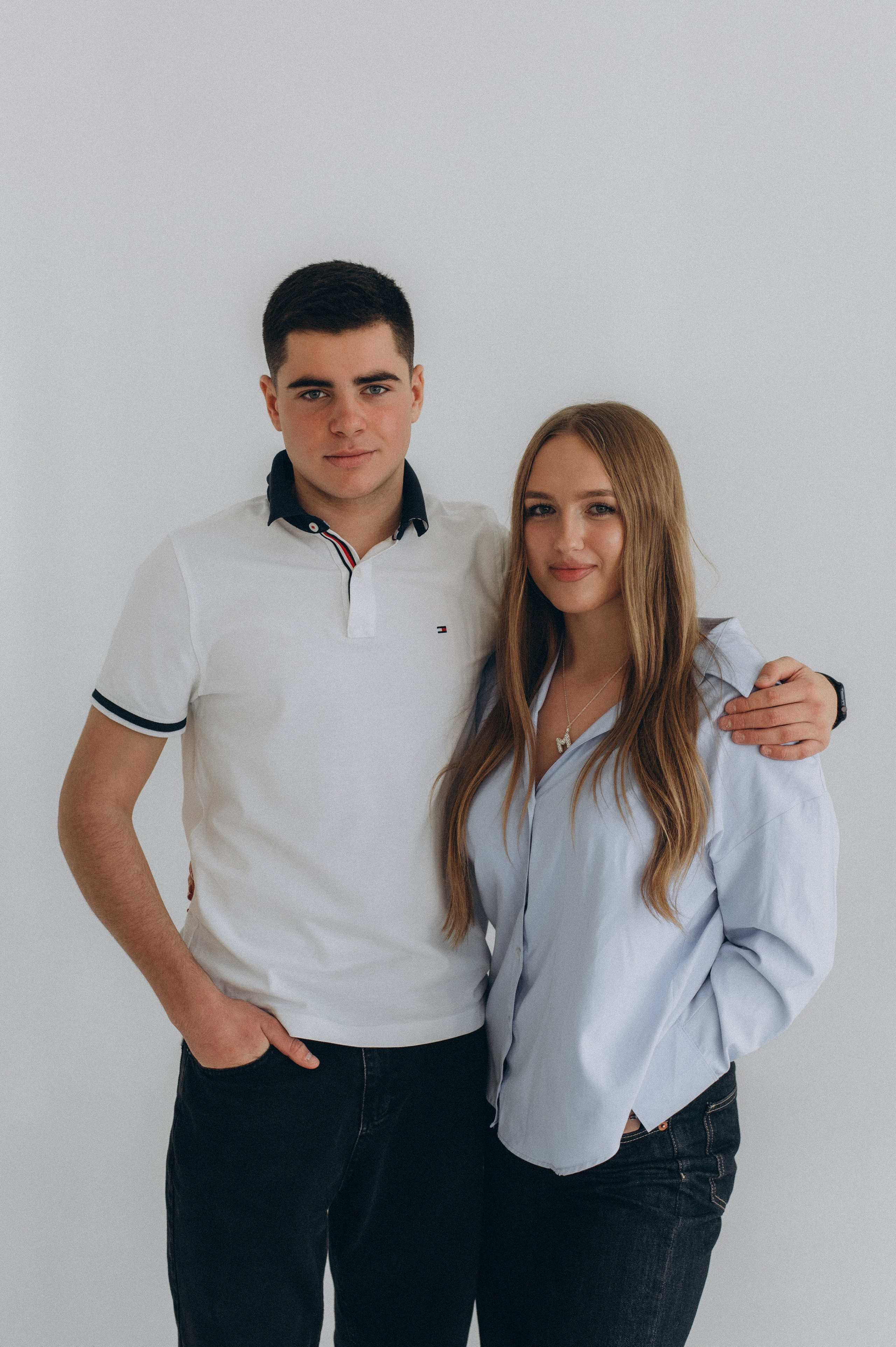 Фотосесія випускників, фотосесія на віньєтки Тернопіль, випускники Тернопіль, випуск 2025. Сімейний, дитячий та індивідуальний фотограф в м. Тернопіль, м. Львів