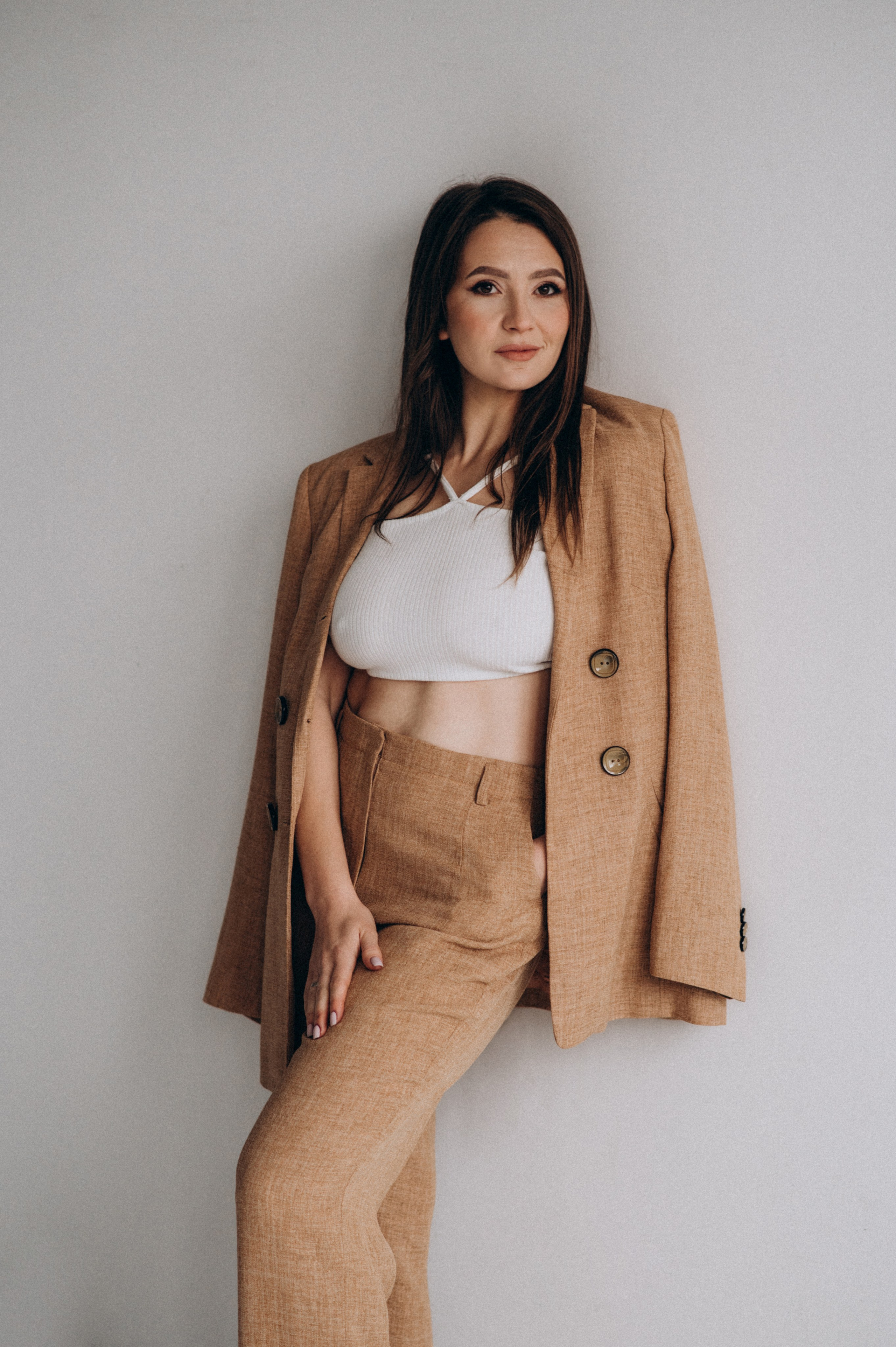 Індивідуальна фотосесія у студії, студійна зйомка Тернопіль. Сімейний, дитячий та індивідуальний фотограф в м. Тернопіль, м. Львів