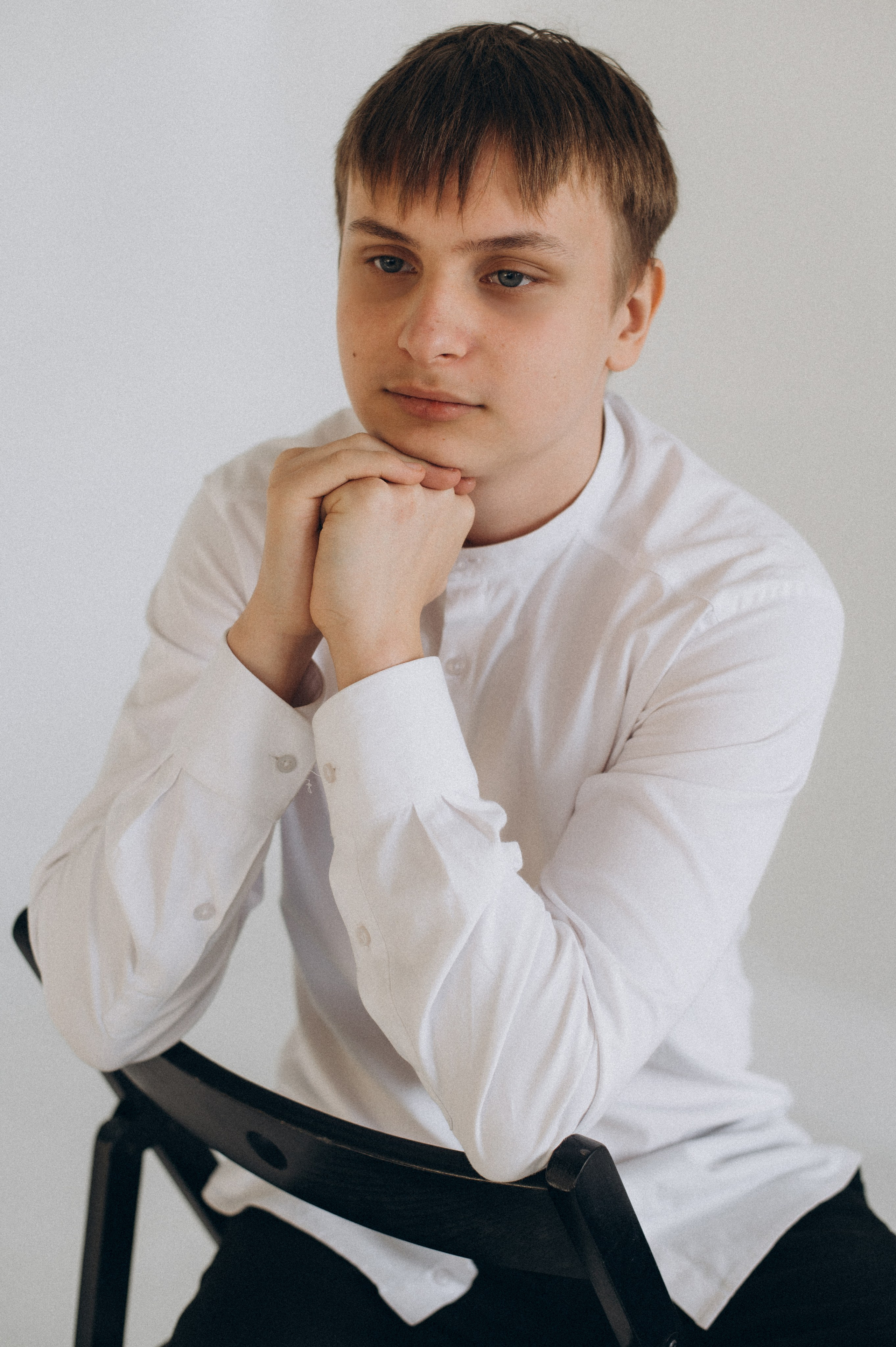 Фотосесія випускників, фотосесія на віньєтки Тернопіль, випускники Тернопіль, випуск 2025. Сімейний, дитячий та індивідуальний фотограф в м. Тернопіль, м. Львів