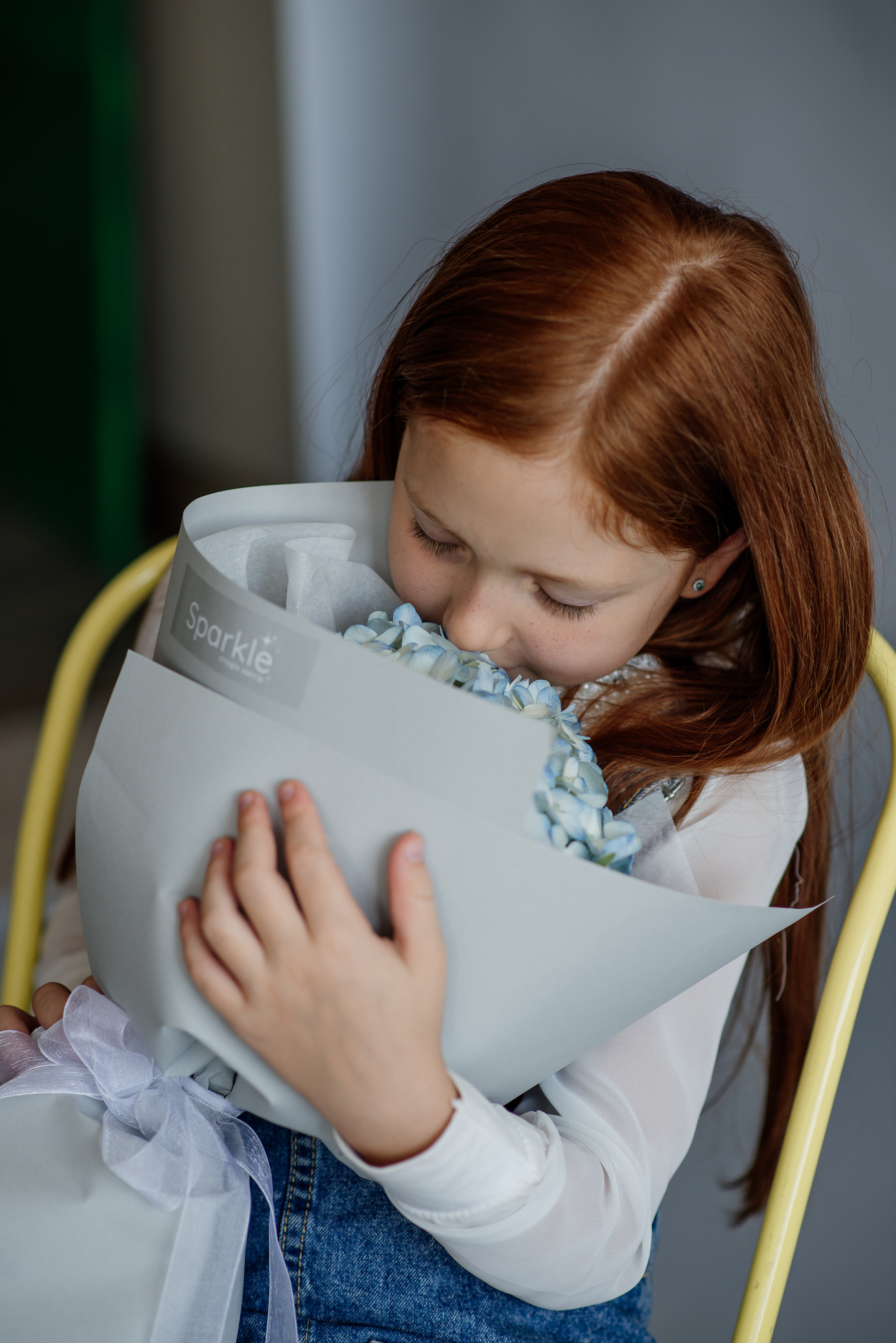 Студійна фотосесія з квітами для квіткової крамниці Sparkle. Тернопіль. Сімейний, дитячий та індивідуальний фотограф в м. Тернопіль, м. Львів