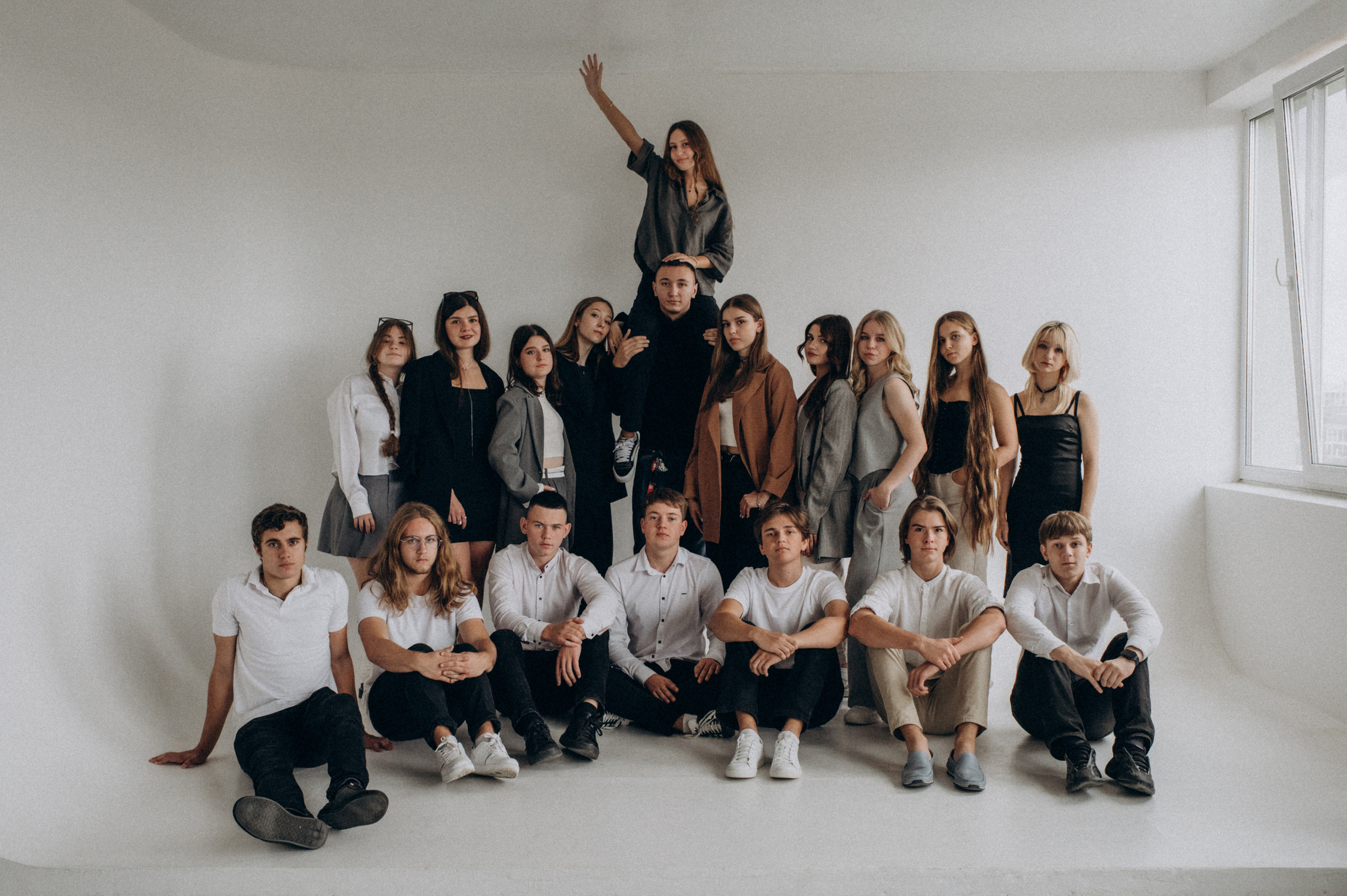 Фотосесія на віньєтки, фотосесія випускників, шкільна фотосесія. Сімейний, дитячий та індивідуальний фотограф в м. Тернопіль, м. Львів