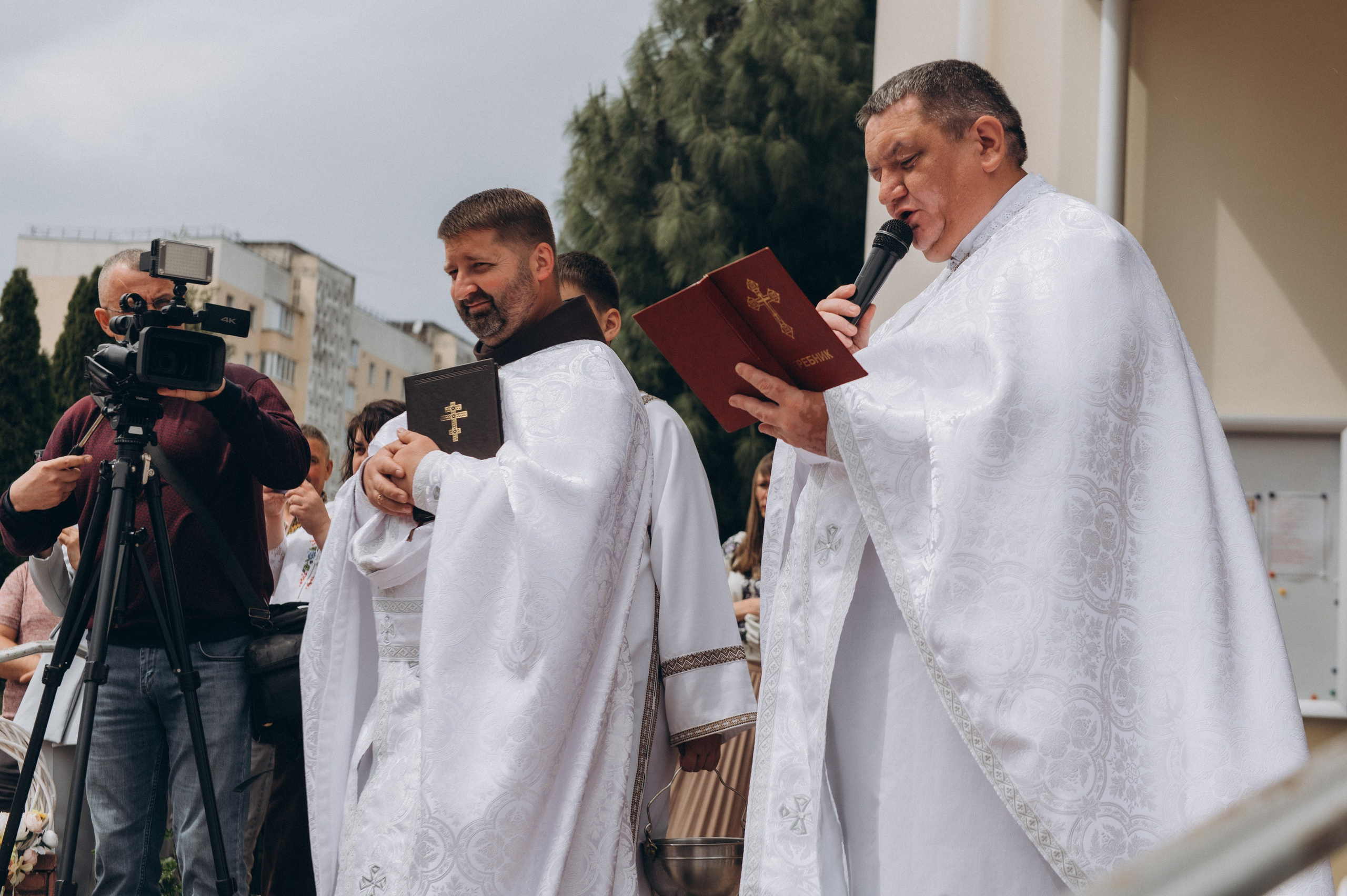 Фотосесія Причастя Тернопіль, зйомка Причастя, фотограф на Причастя Тернопіль, Причастя Львів, церква Петра і Павла. Сімейний, дитячий та індивідуальний фотограф в м. Тернопіль, м. Львів