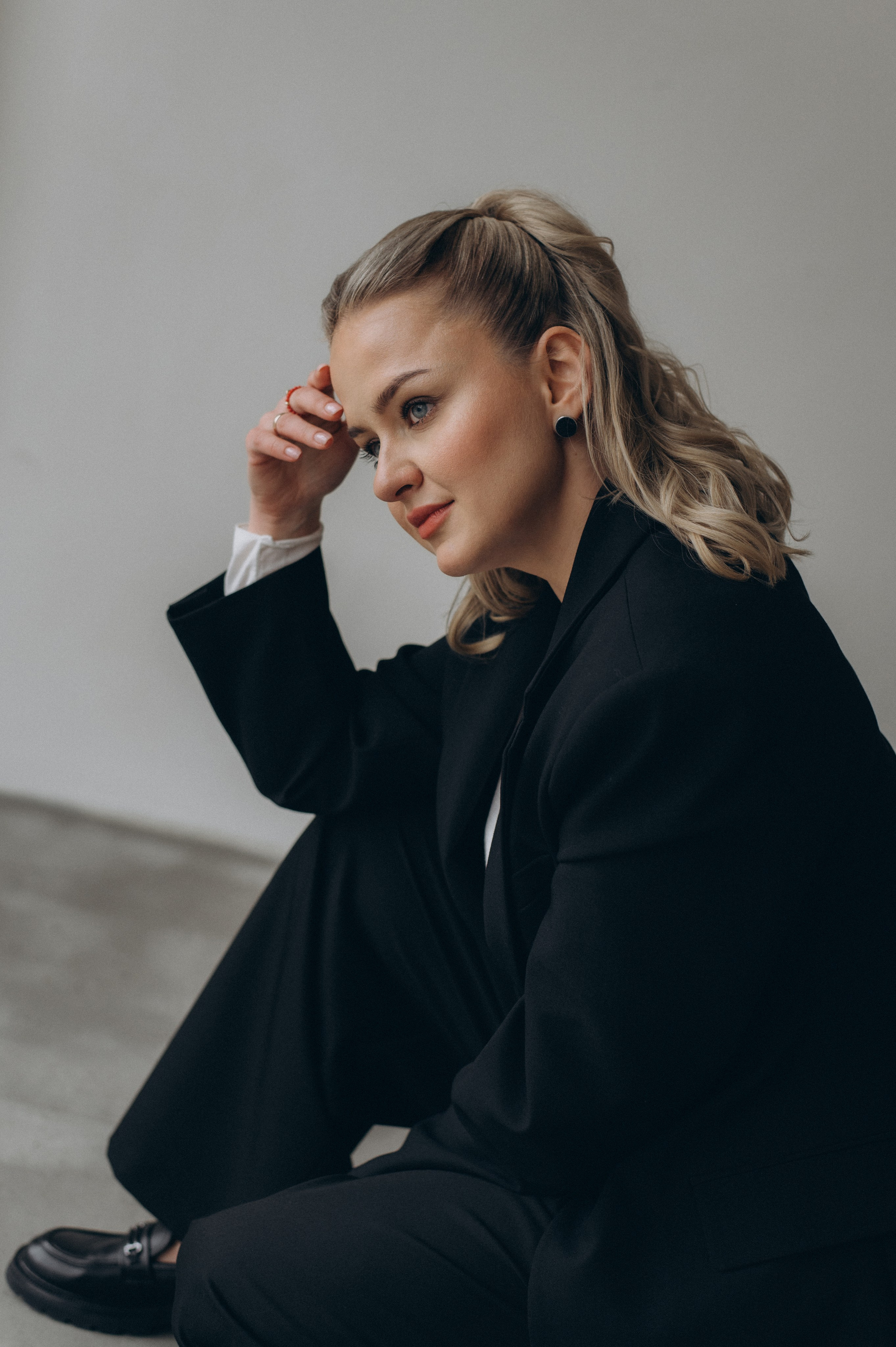 Індивідуальна фотосесія Тернопіль, портретний фотограф Тернопіль, портретна фотосесія, фотосесія у студії, фотосесія лікаря ендокринолога. Сімейний, дитячий та індивідуальний фотограф в м. Тернопіль, м. Львів