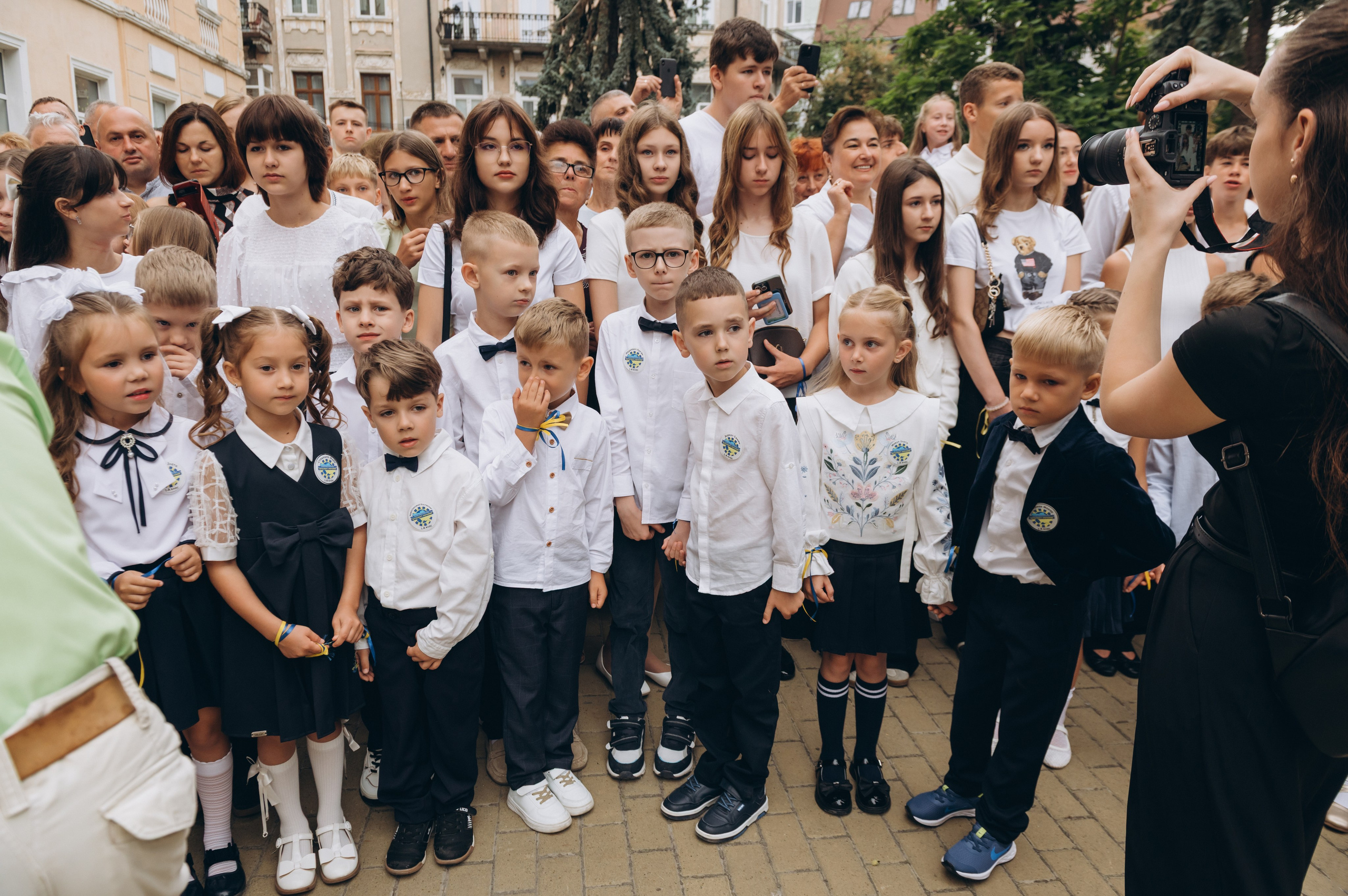 Перший дзвоник у Тернополі, фотосесія першокласників