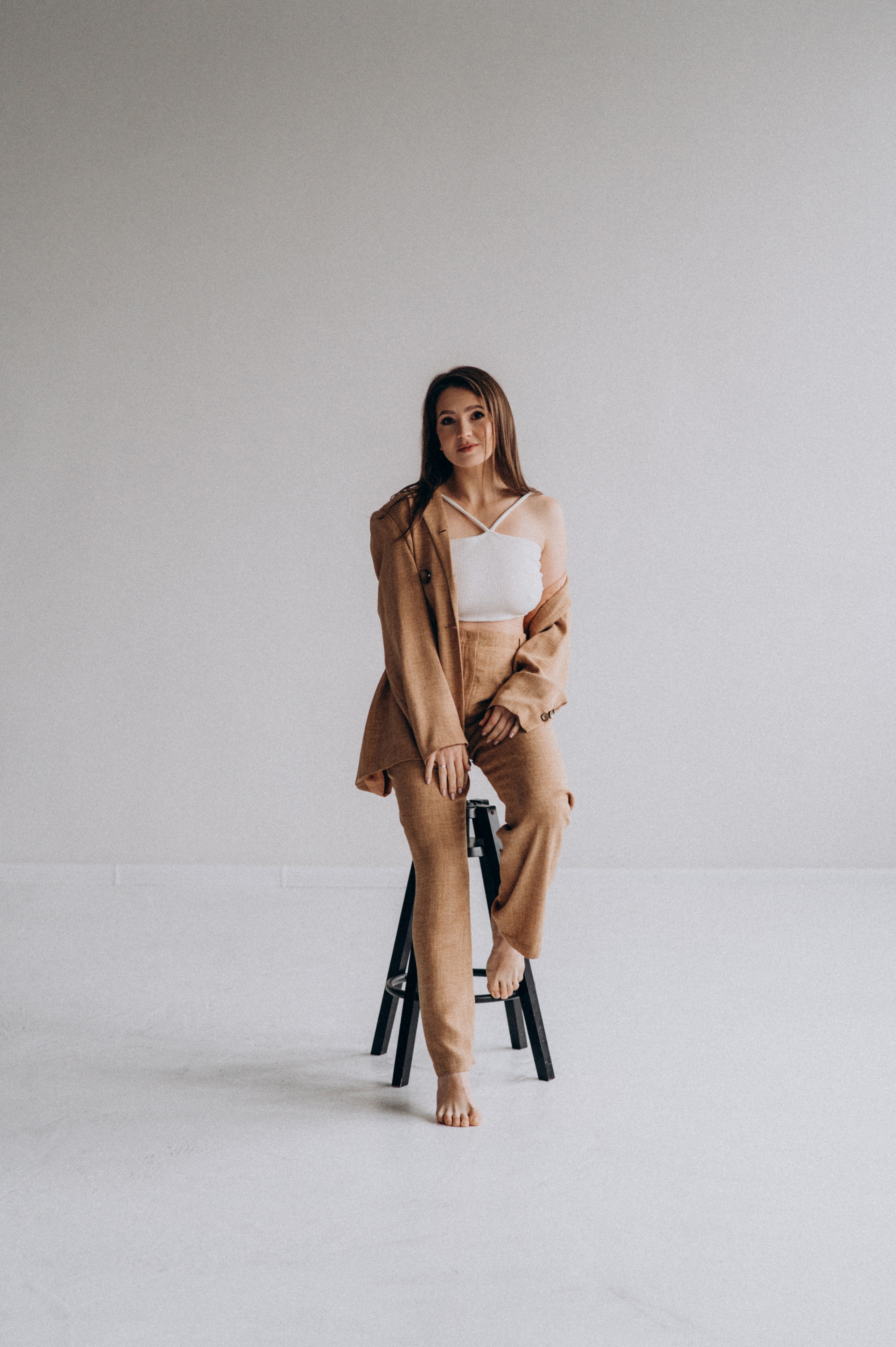 Індивідуальна фотосесія у студії, студійна зйомка Тернопіль. Сімейний, дитячий та індивідуальний фотограф в м. Тернопіль, м. Львів