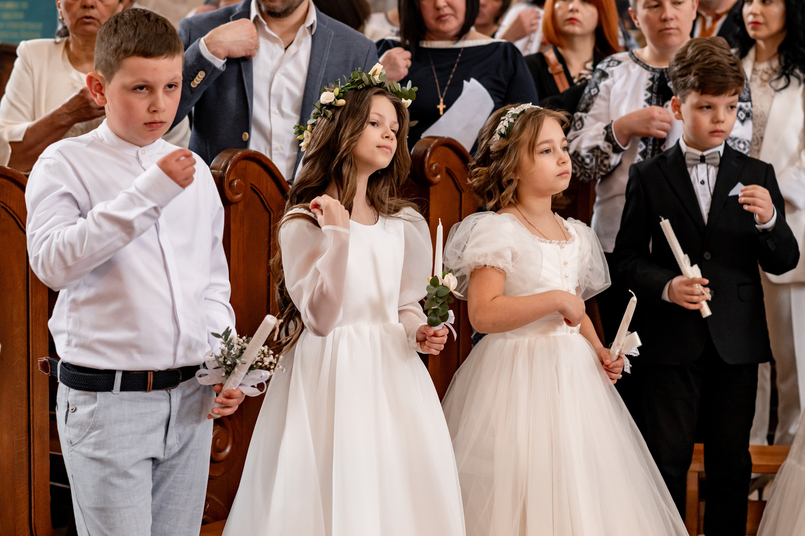 Фотосесія Першого Причастя Тернопіль, зйомка Причастя Тернопіль, Таїнство Першого Причастя Тернопіль, Катедра Причастя Тернопіль. Сімейний, дитячий та індивідуальний фотограф в м. Тернопіль, м. Львів